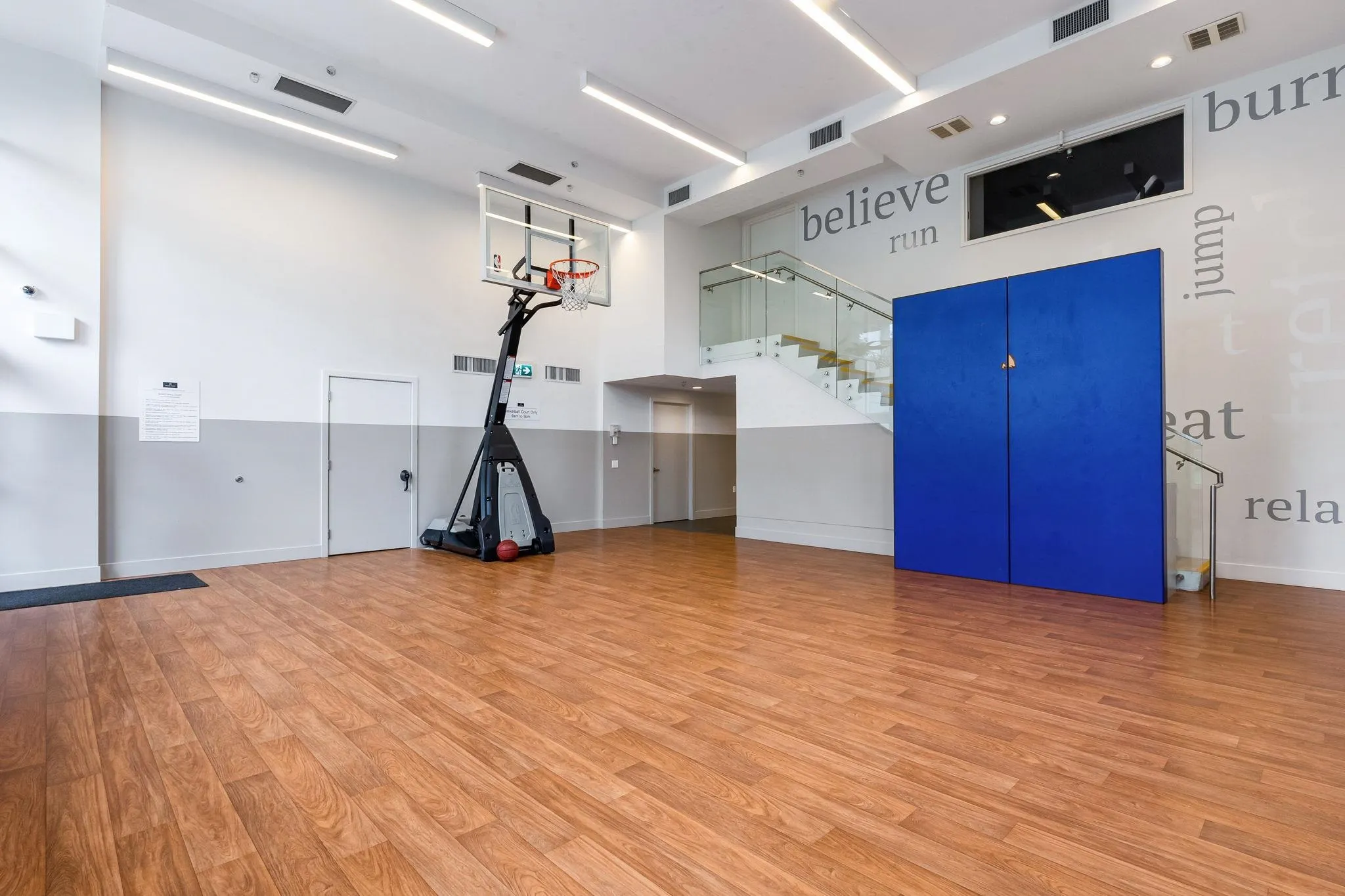 1308 5233 Gilbert Road