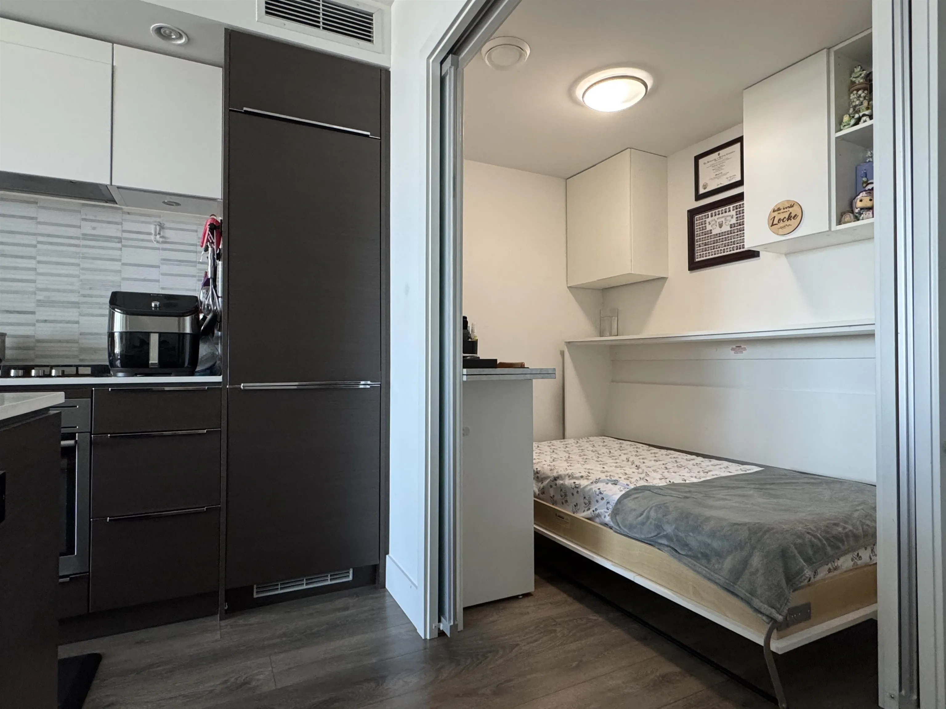 1308 5233 Gilbert Road