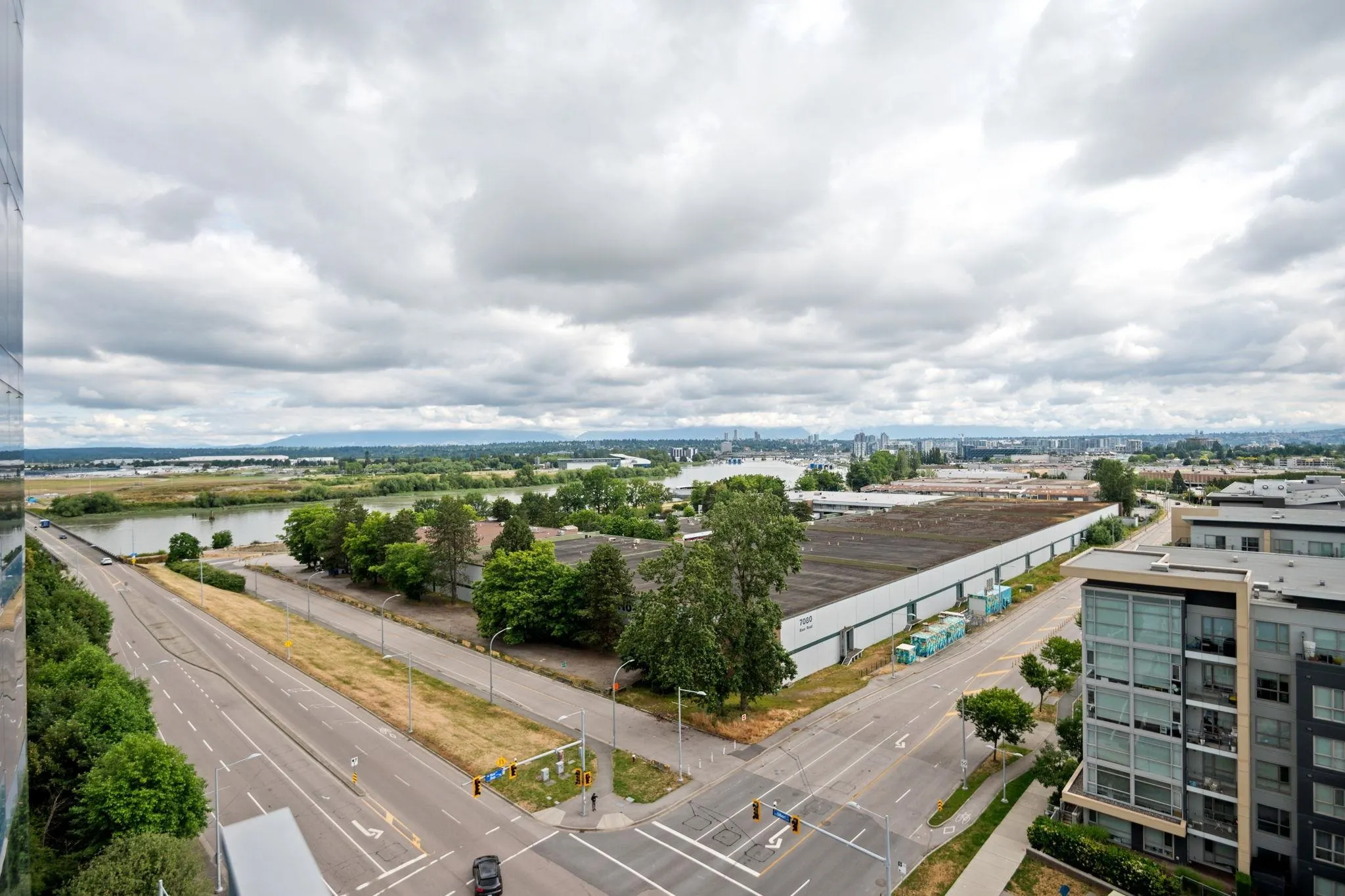 1308 5233 Gilbert Road