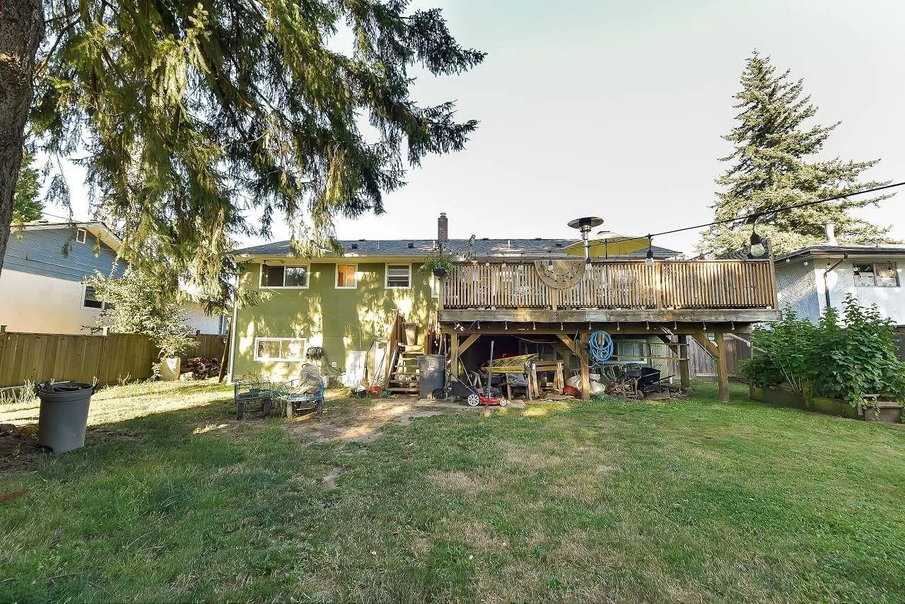 10957 Jay Crescent