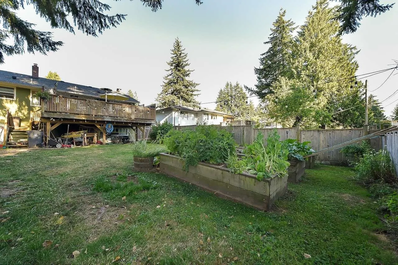 10957 Jay Crescent