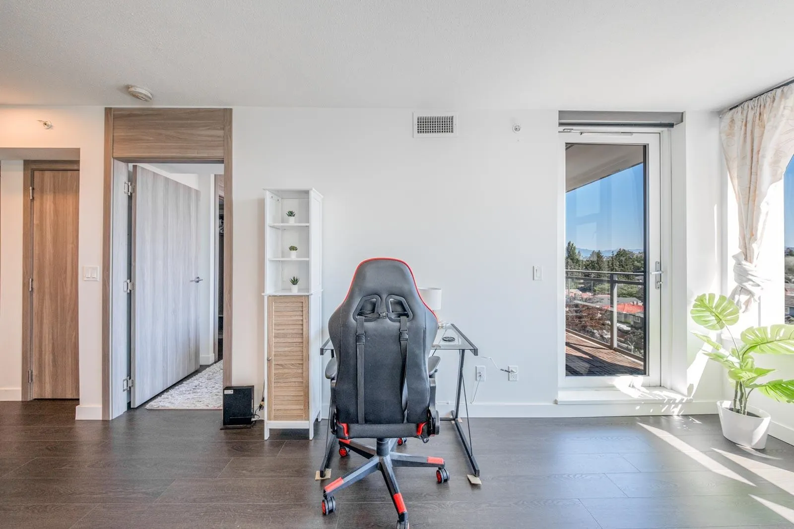 811 3300 Ketcheson Road