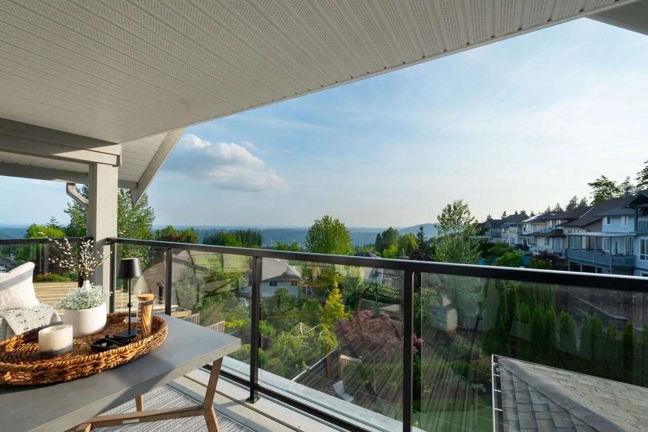 79 Cliffwood Drive