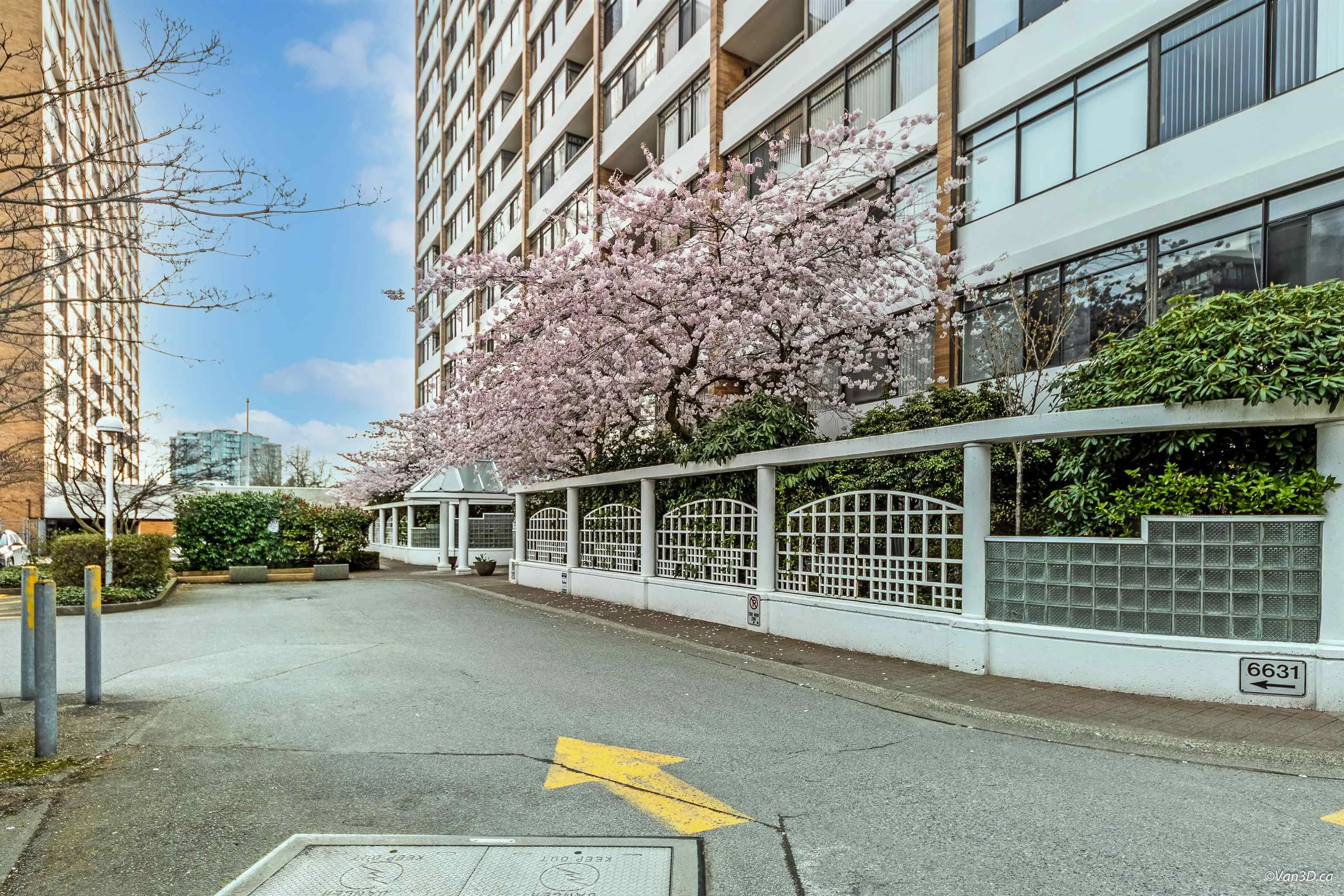1209 6631 Minoru Boulevard