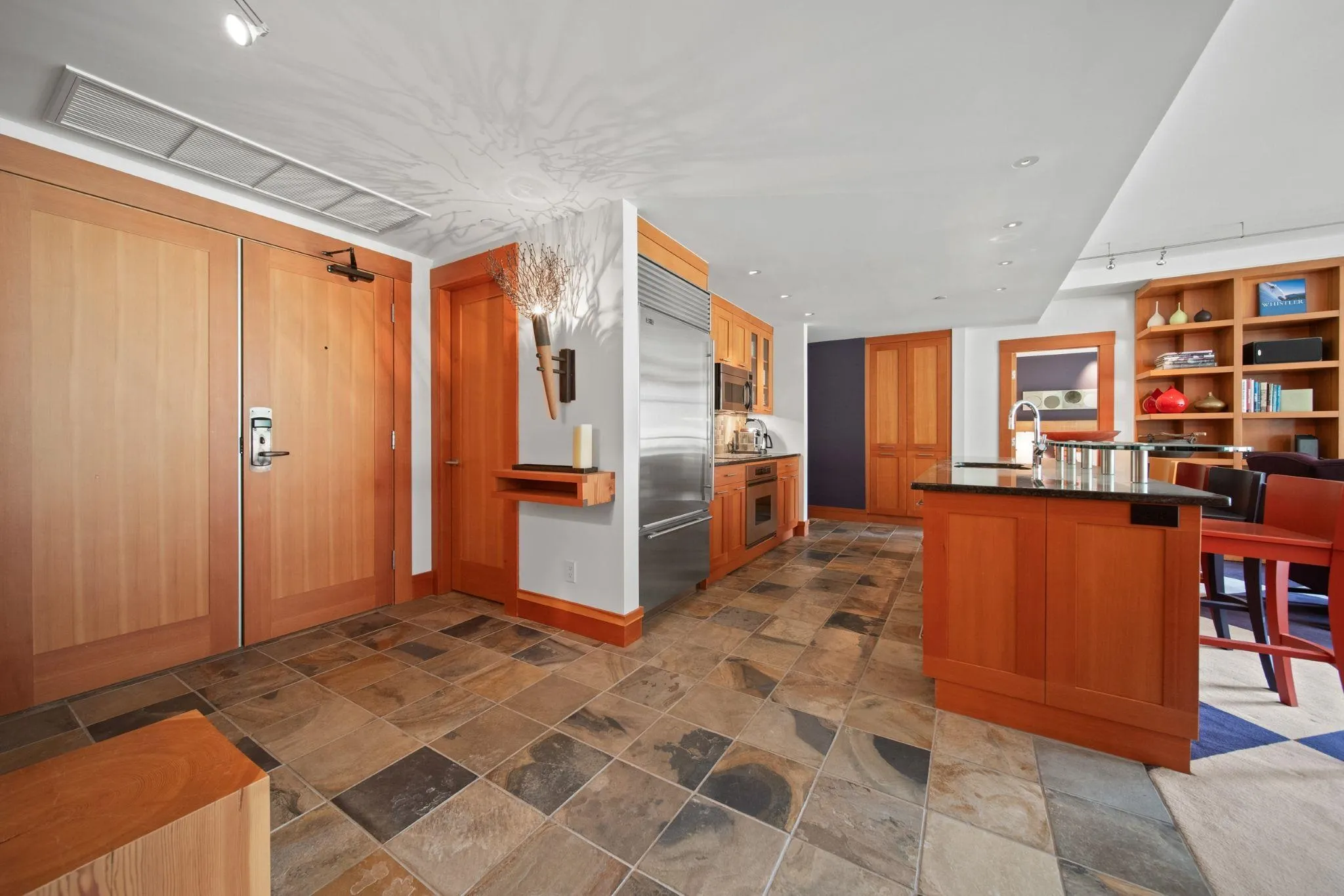 614 2202 Gondola Way