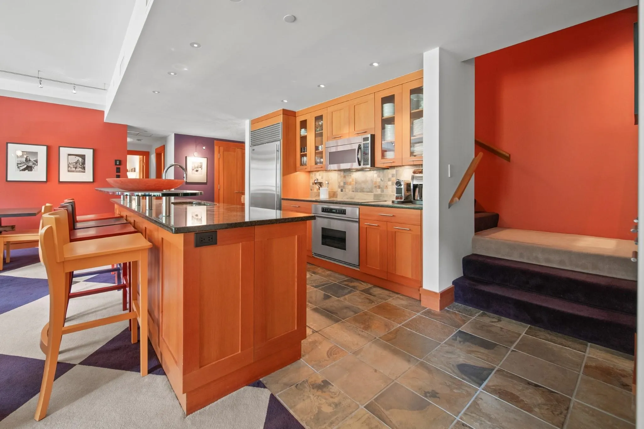 614 2202 Gondola Way