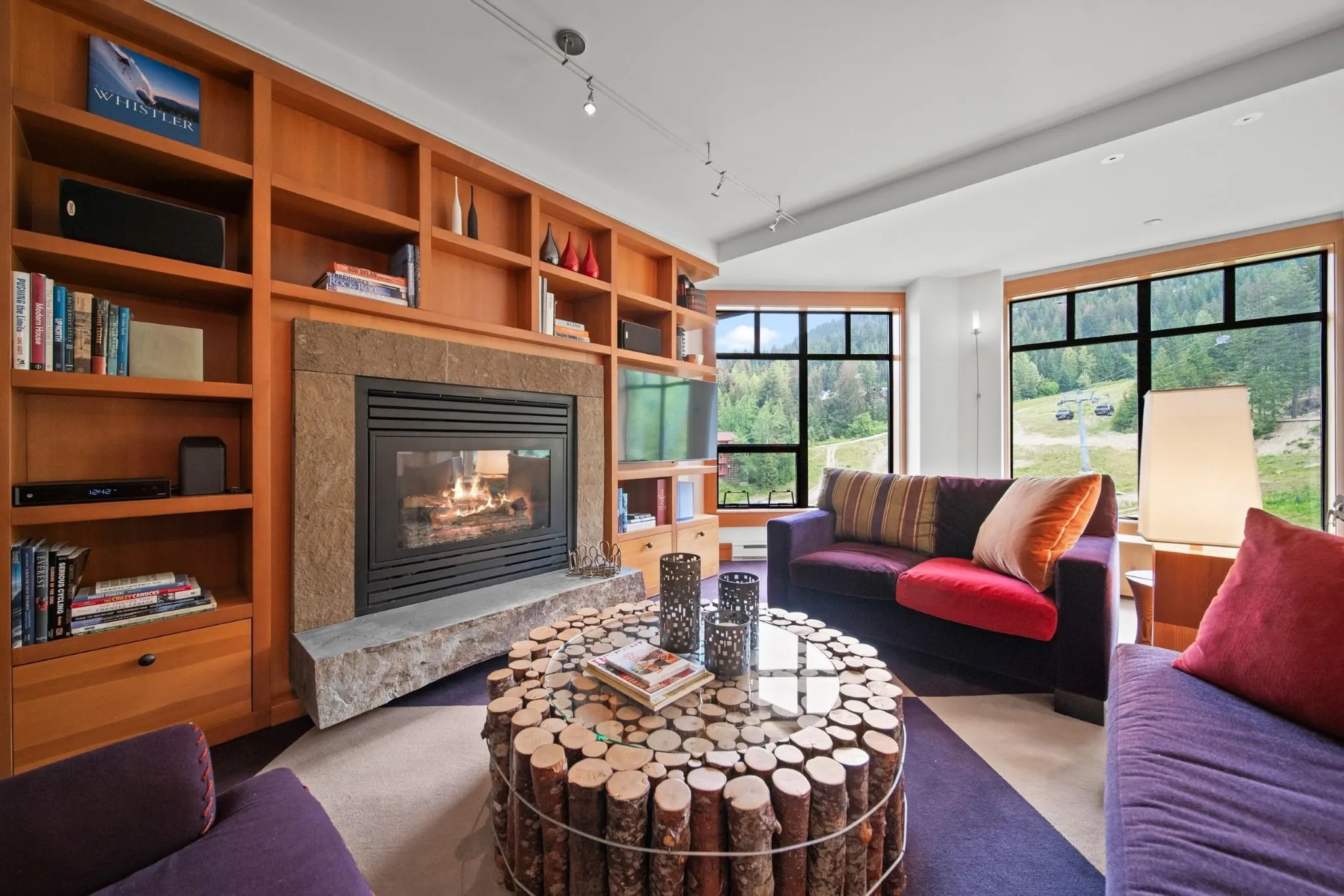614 2202 Gondola Way