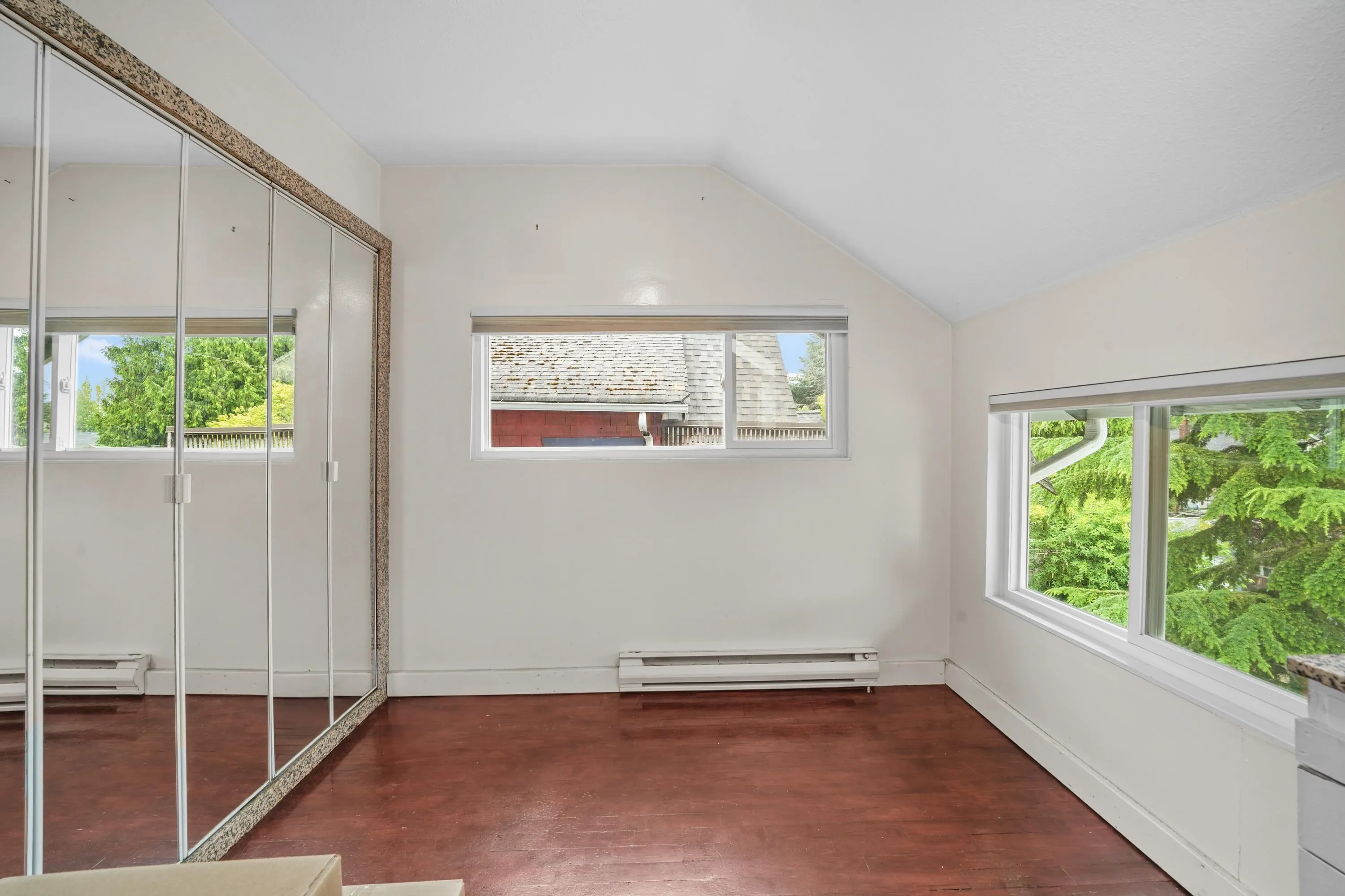 3535- 3539 W 3rd Avenue