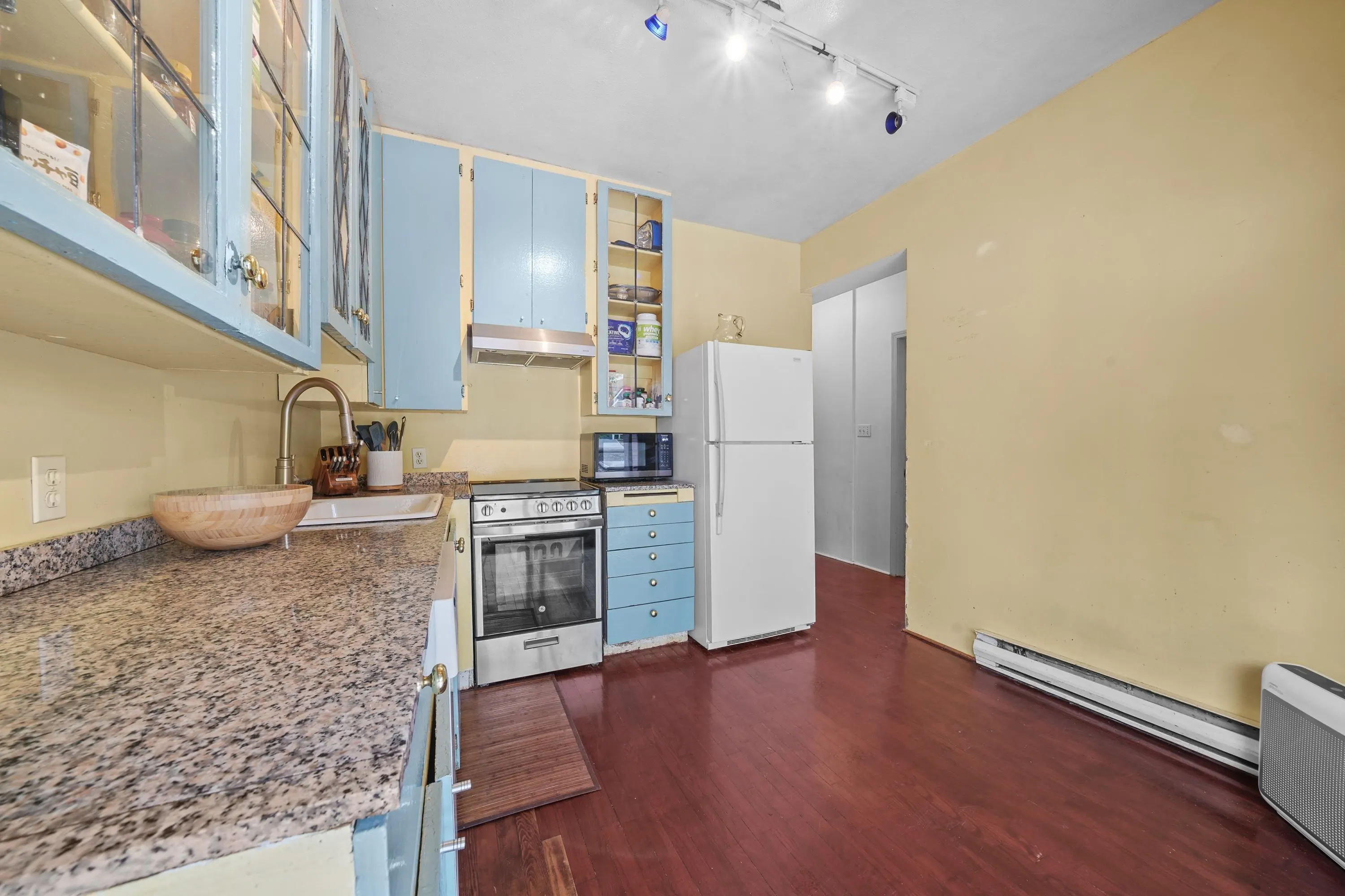 3535- 3539 W 3rd Avenue