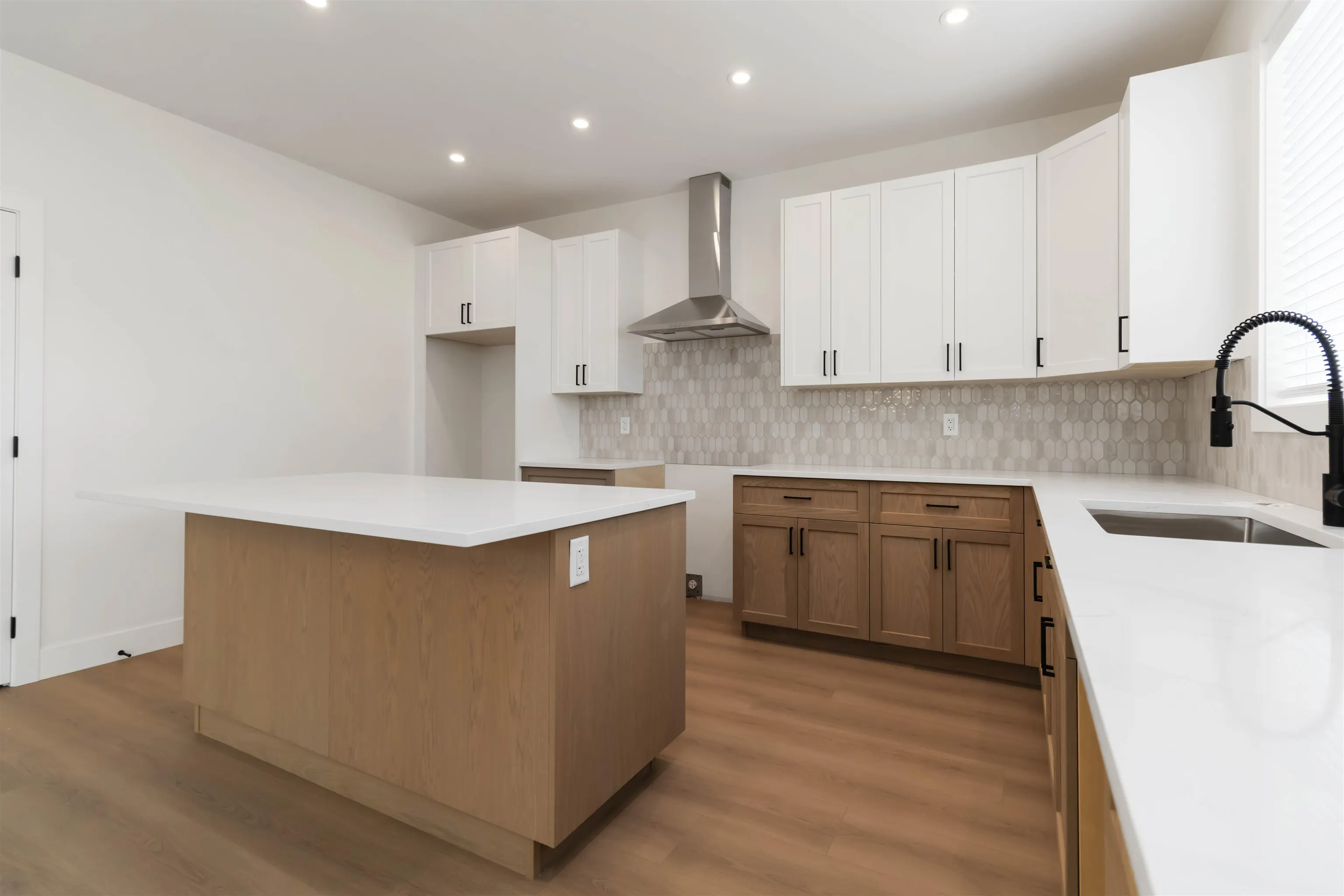 3 45314 Wells Road