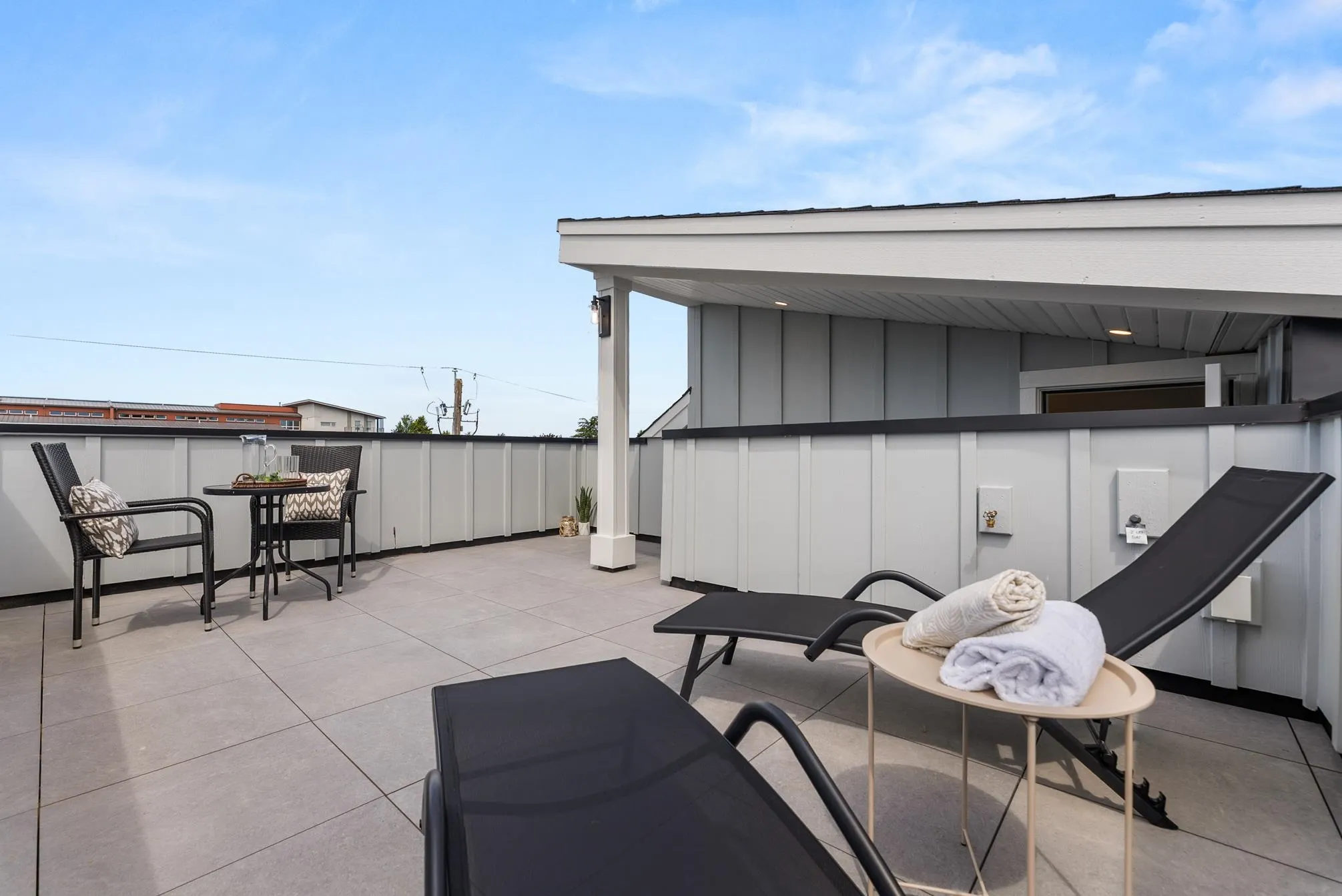11811 Dunford Road