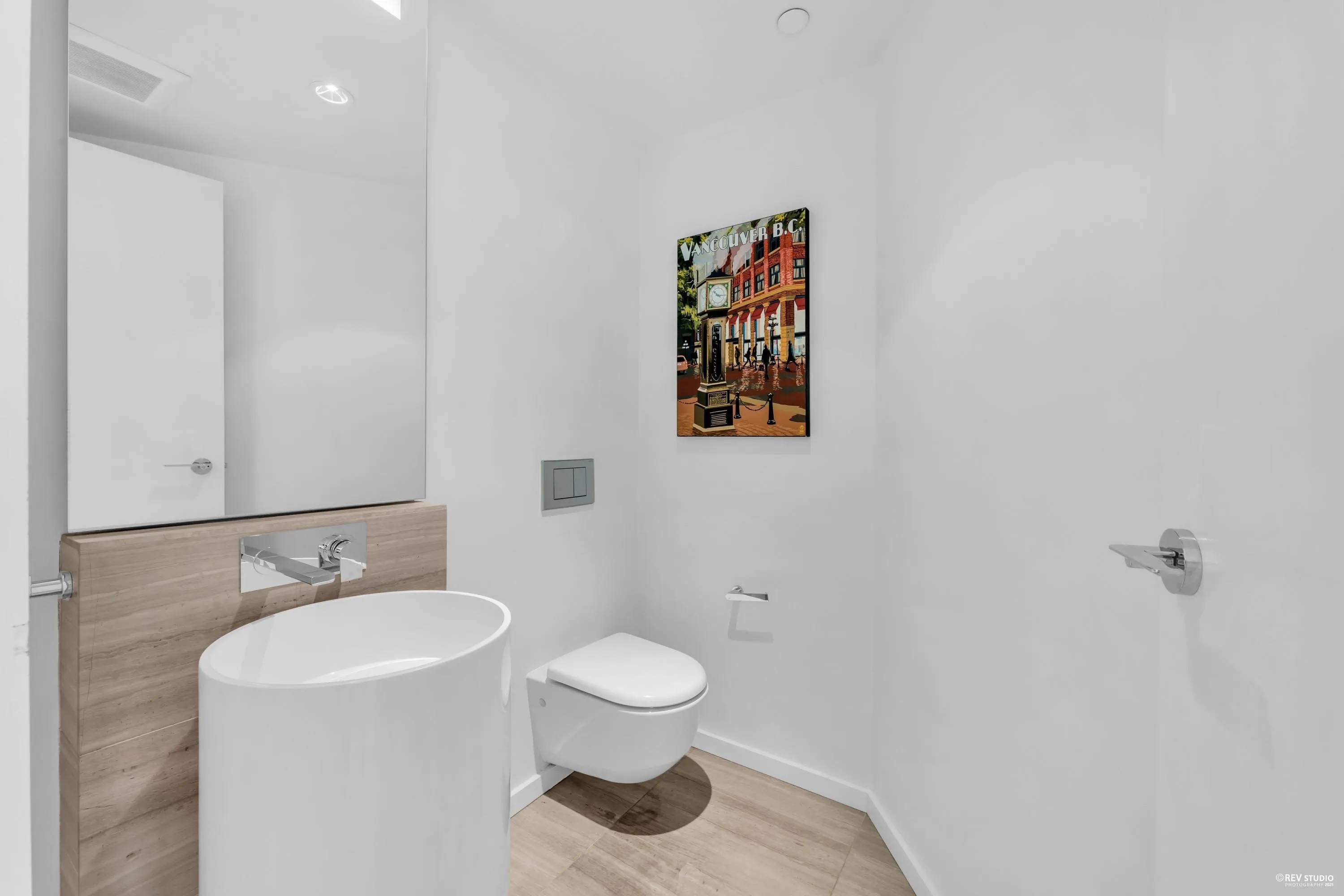 4505 1151 W Georgia Street