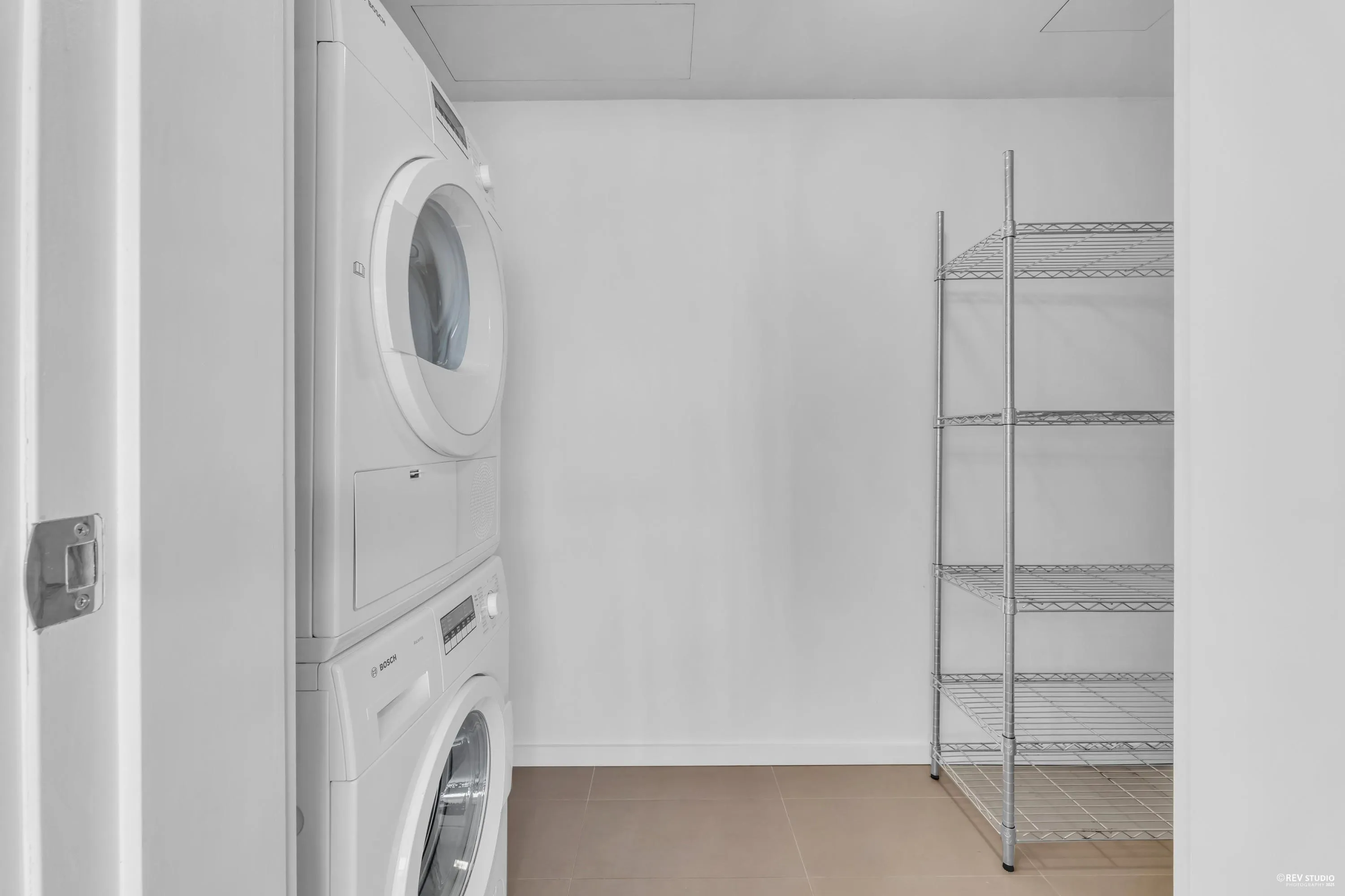 4505 1151 W Georgia Street