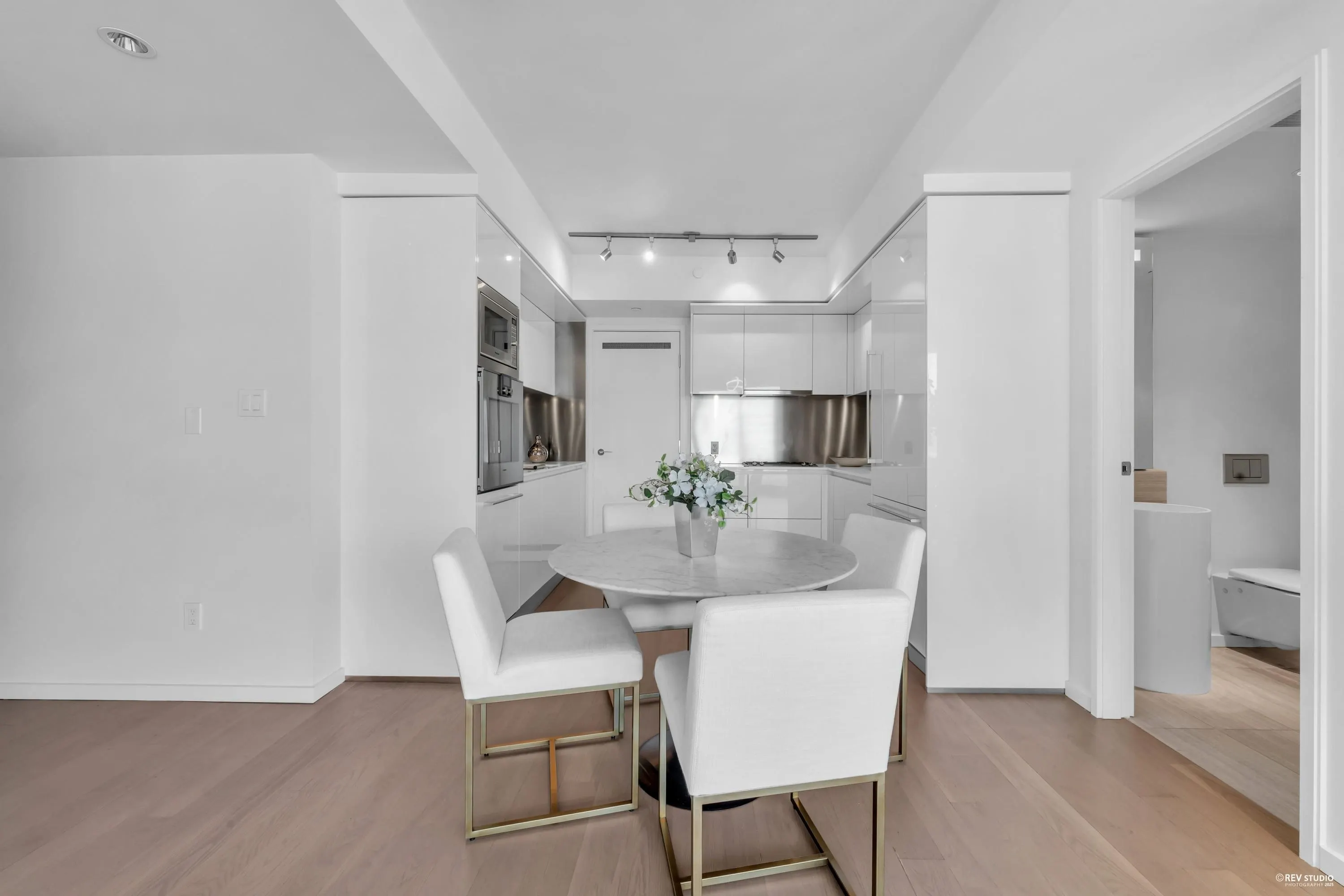 4505 1151 W Georgia Street