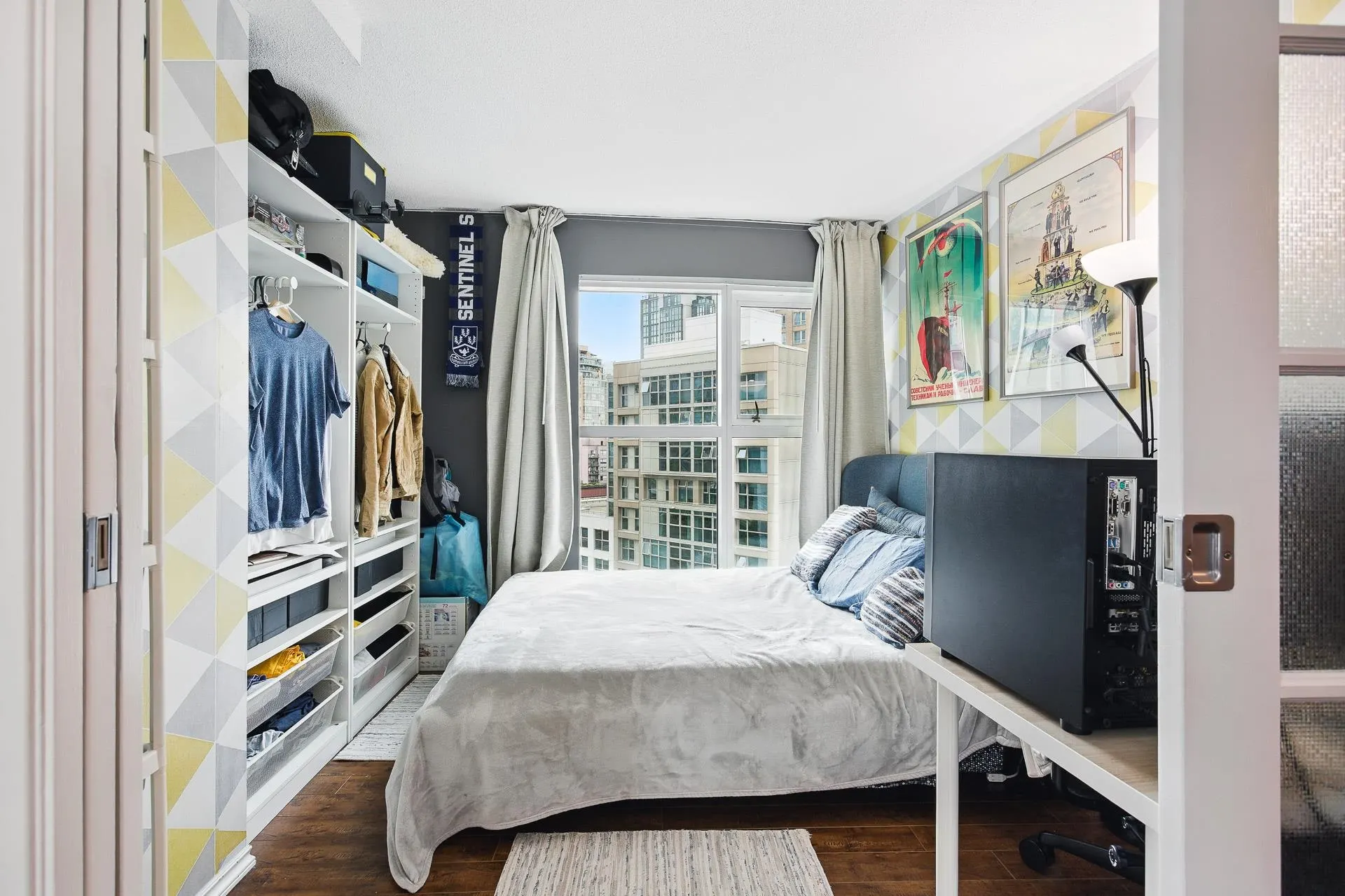 B1002 1331 Homer Street