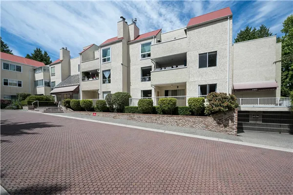 111 1441 Garden Place