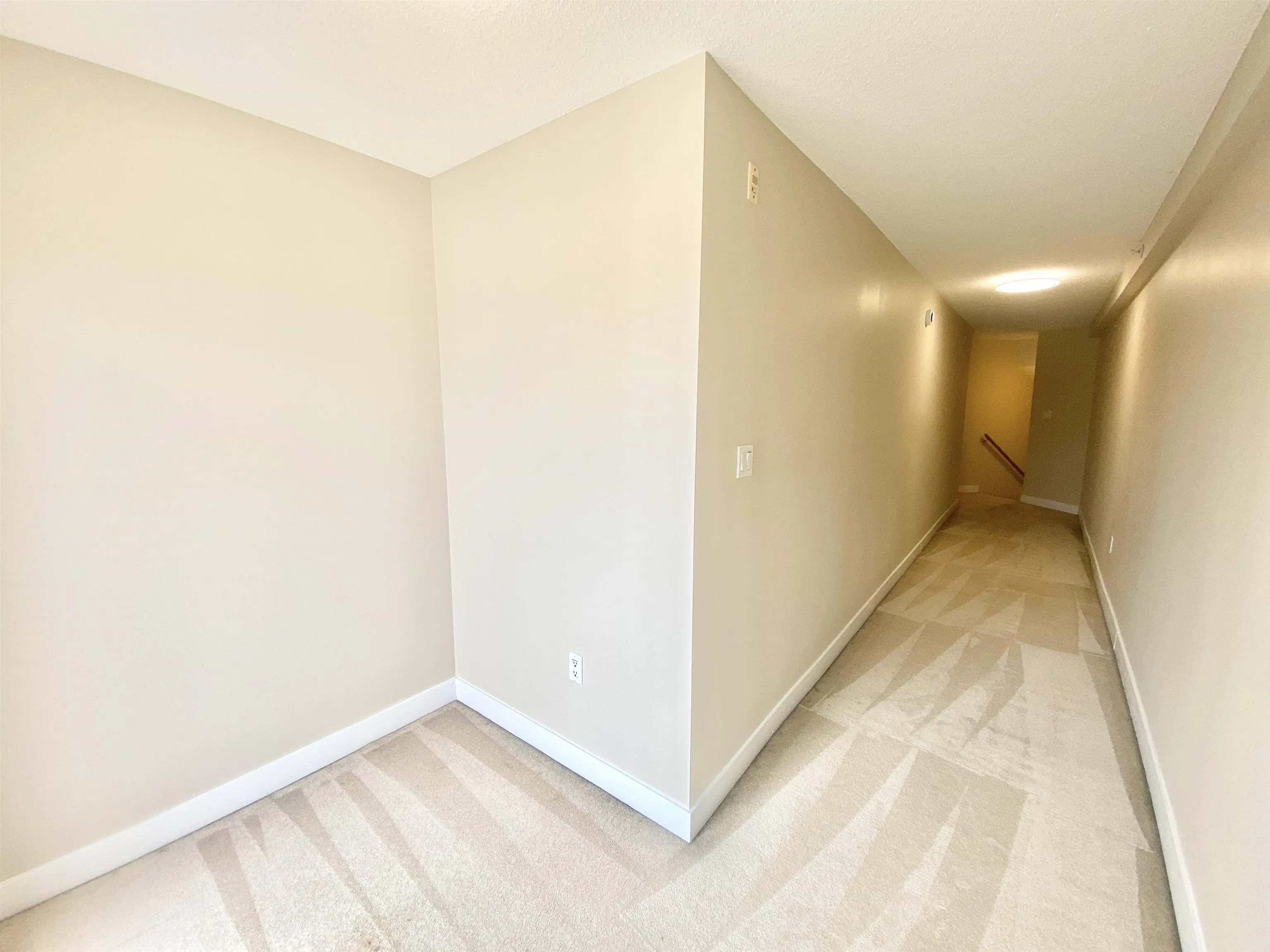 416 19673 Meadow Gardens Way