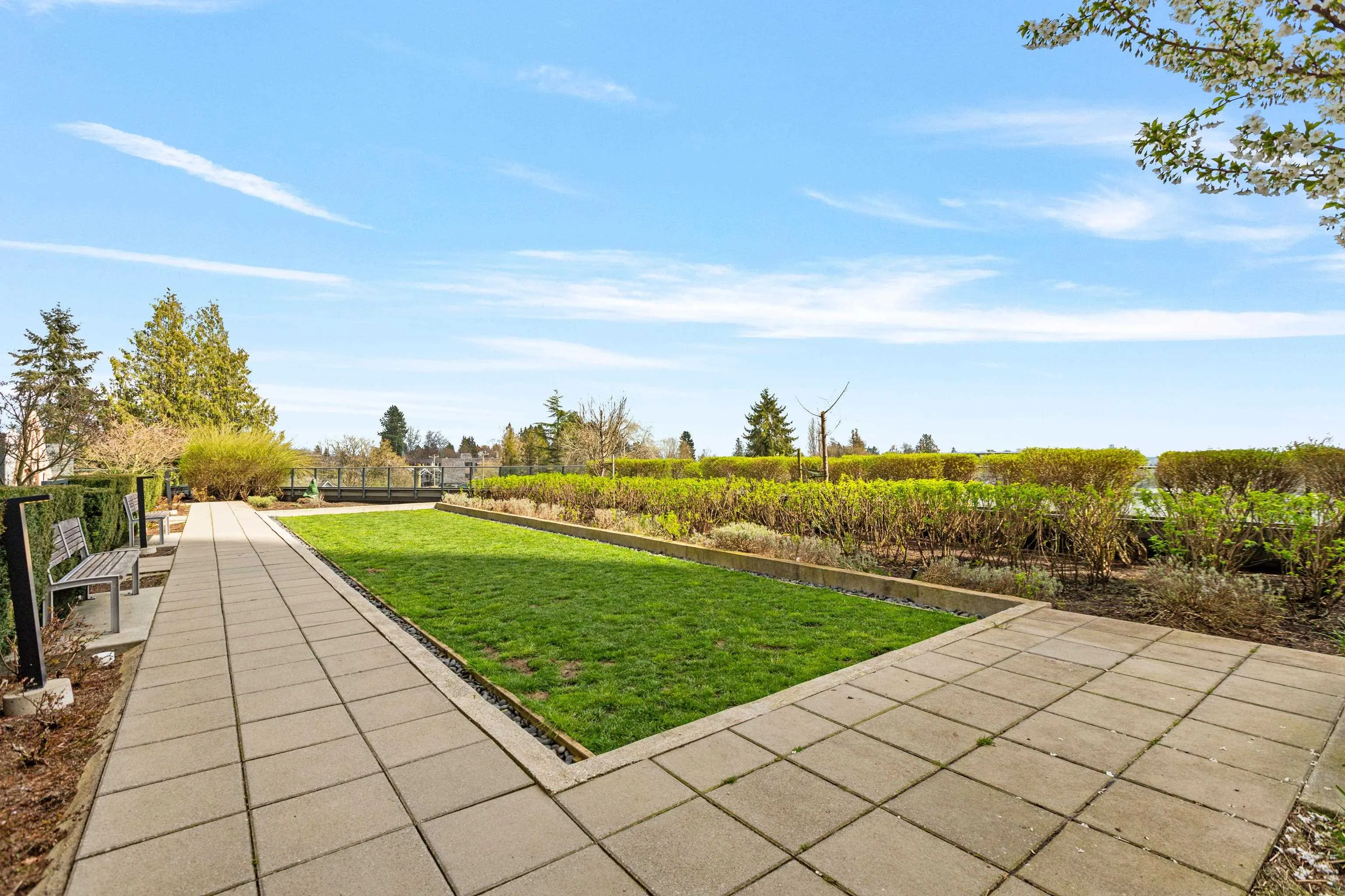2303 7303 Noble Lane
