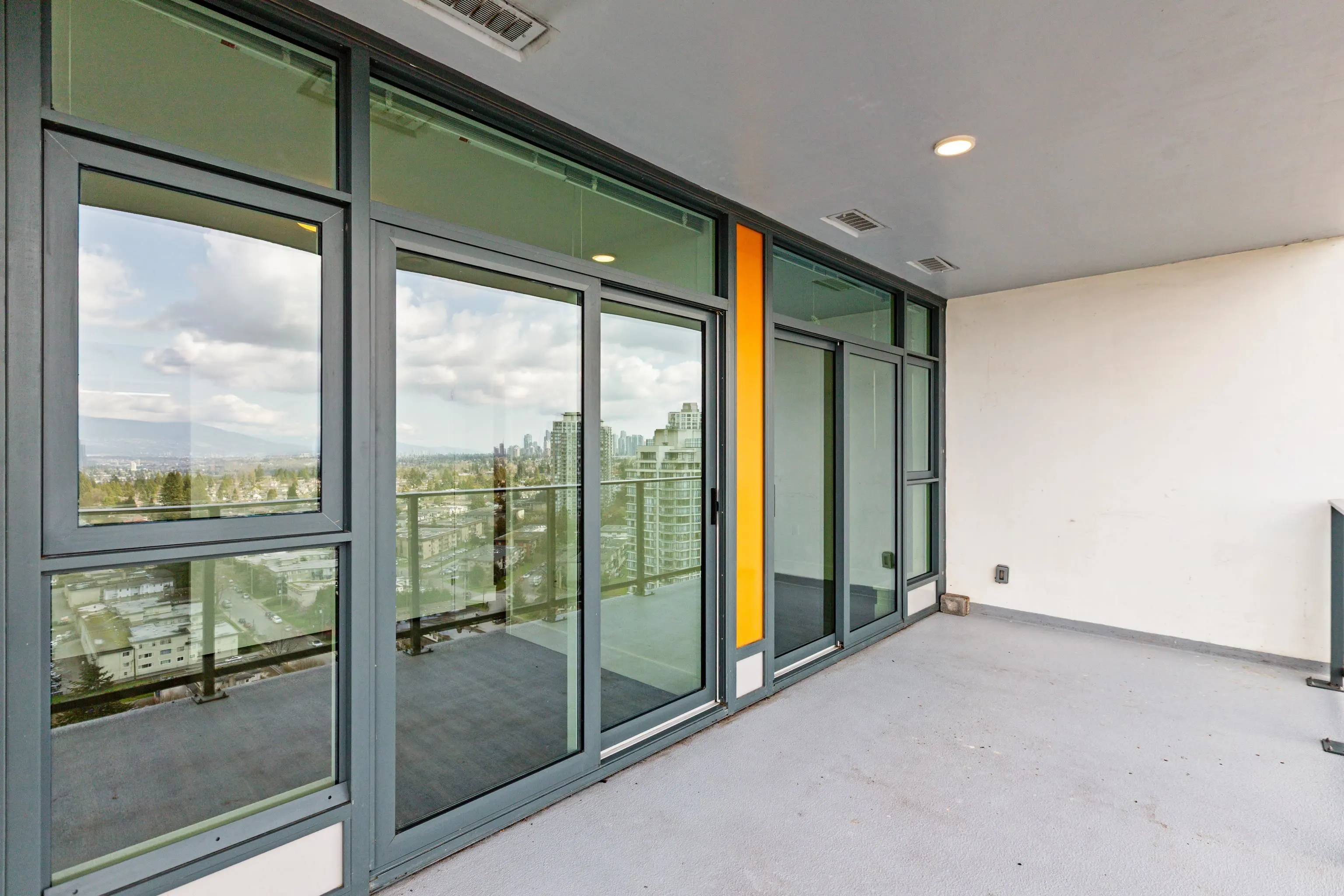 2303 7303 Noble Lane