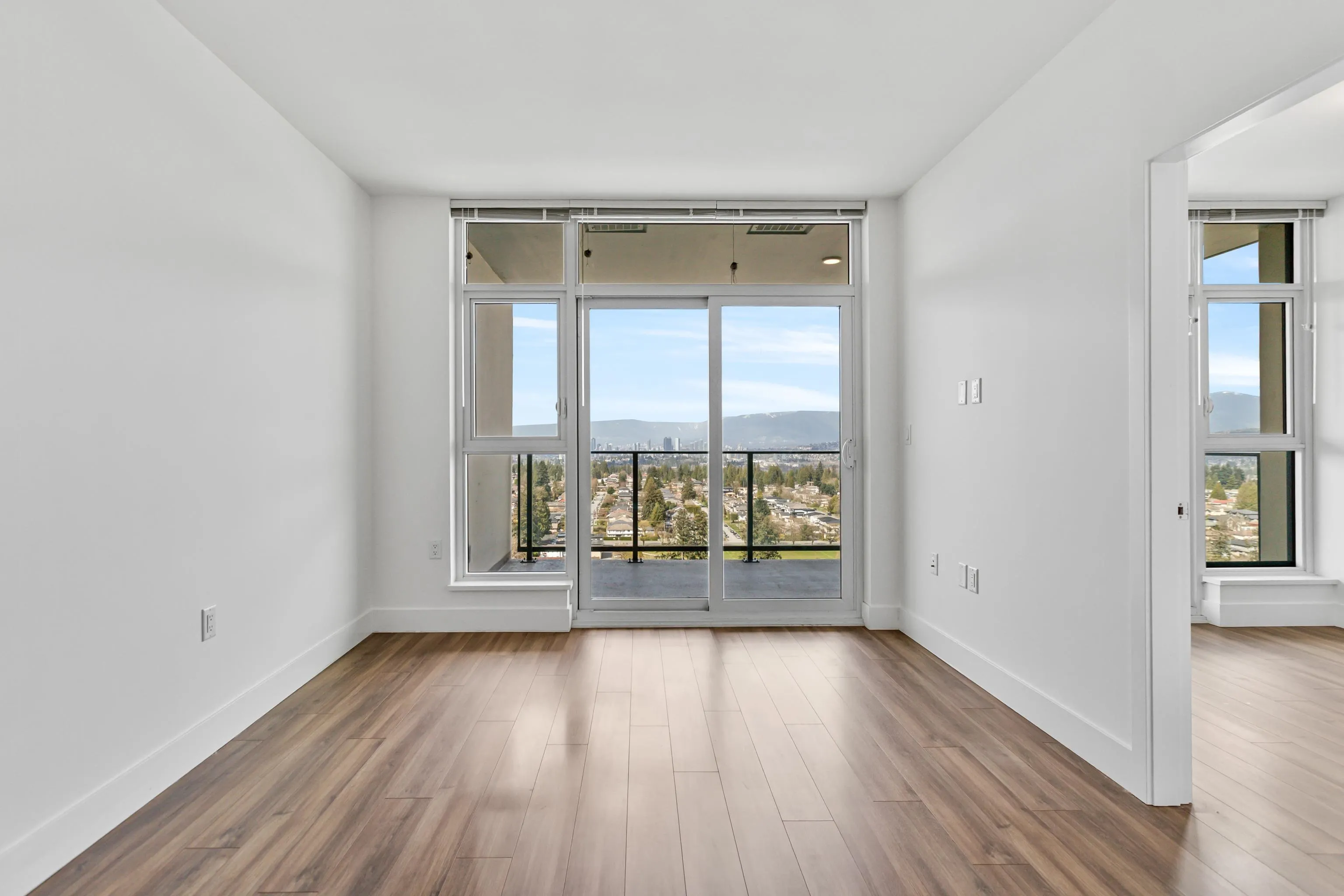 2303 7303 Noble Lane