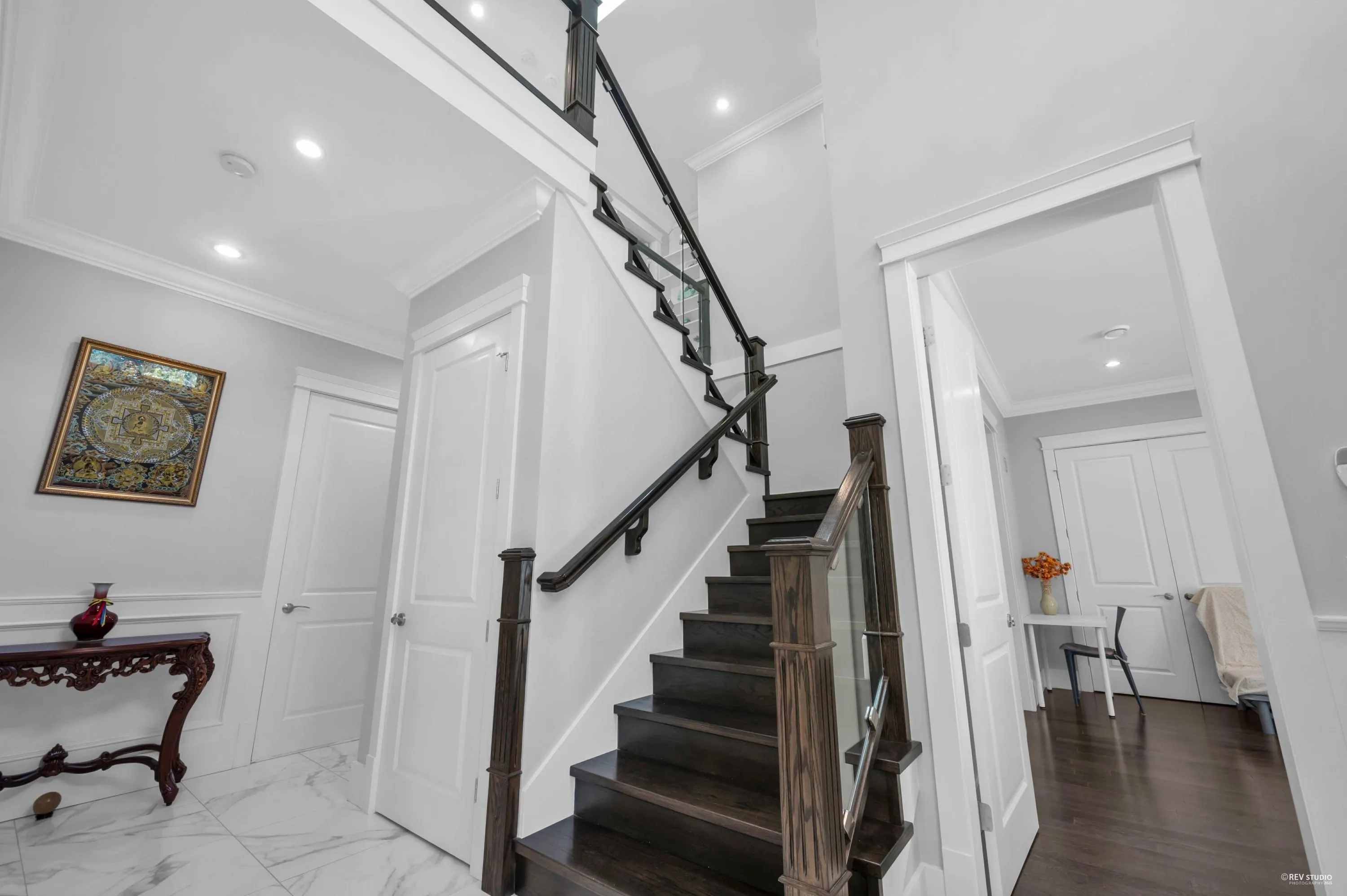 8351 Leslie Road