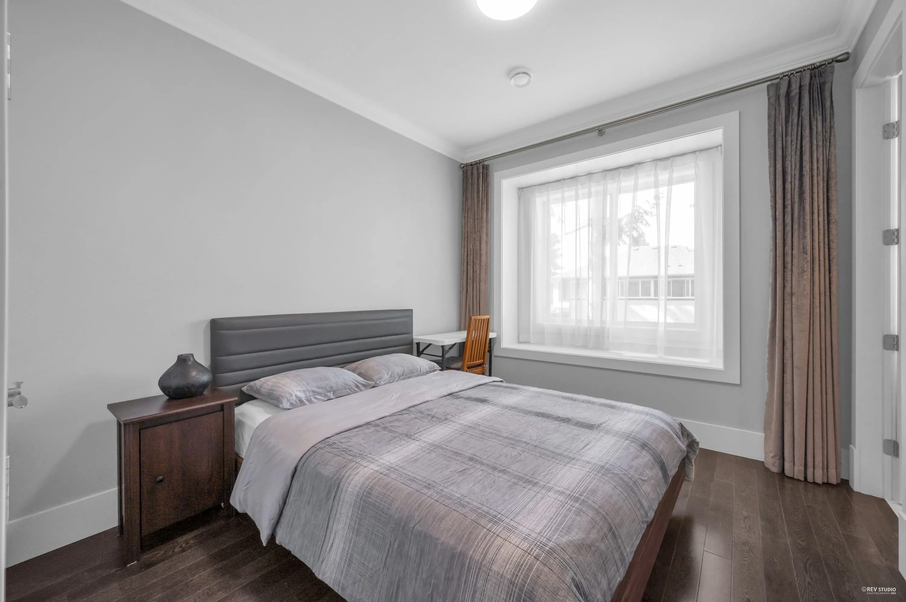 8351 Leslie Road