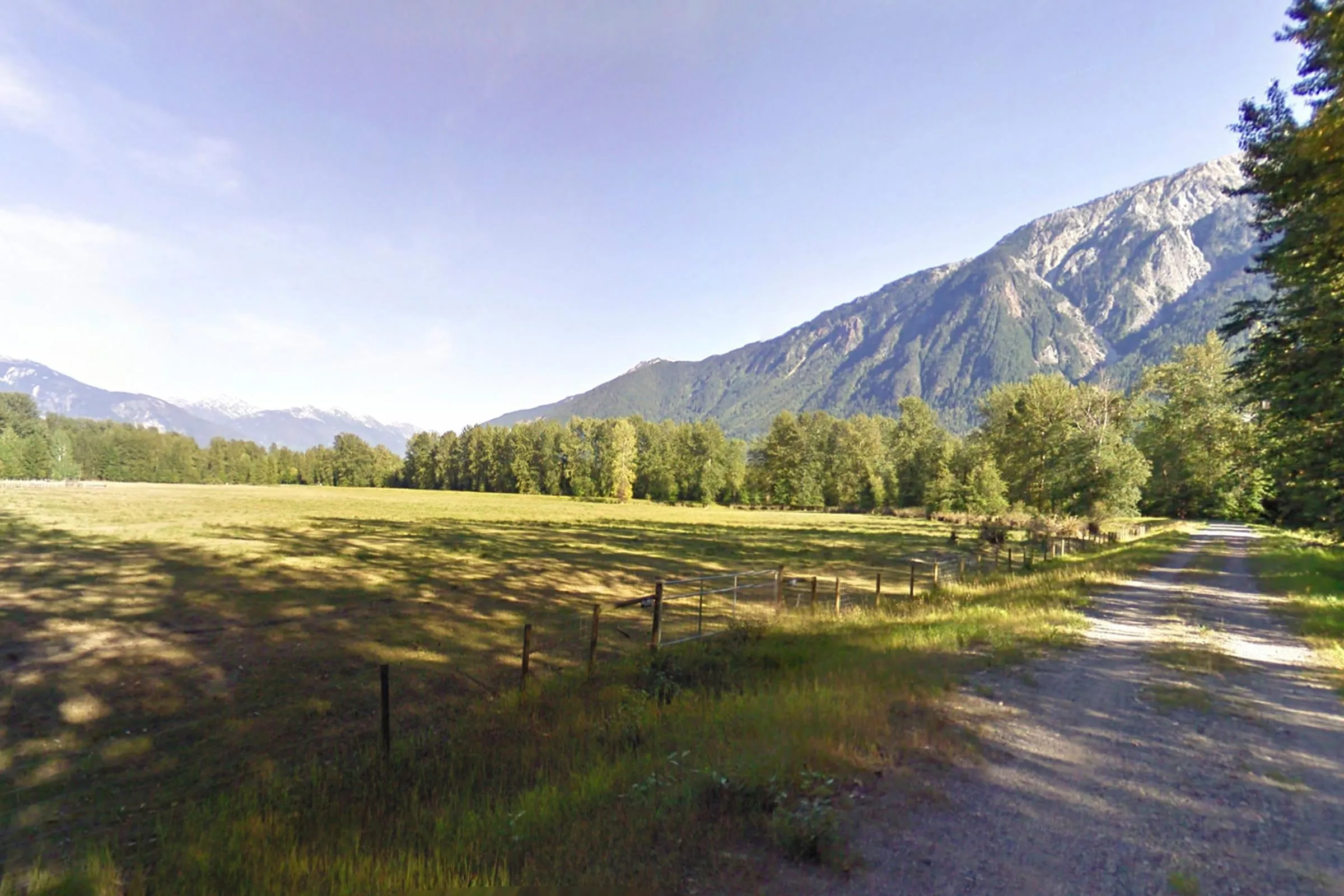 1490 Highway 99 Highway #114