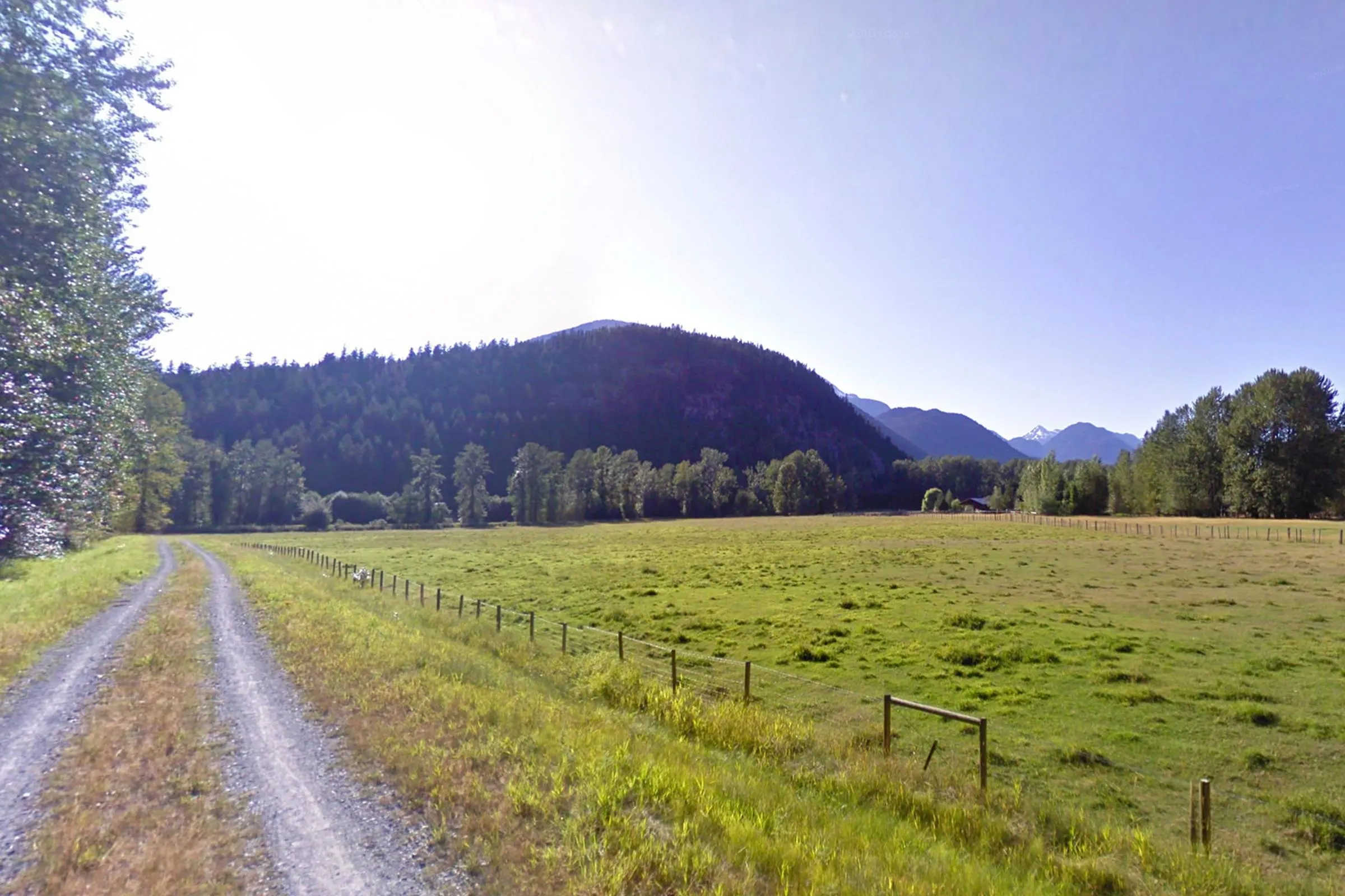 1490 Highway 99 Highway #114