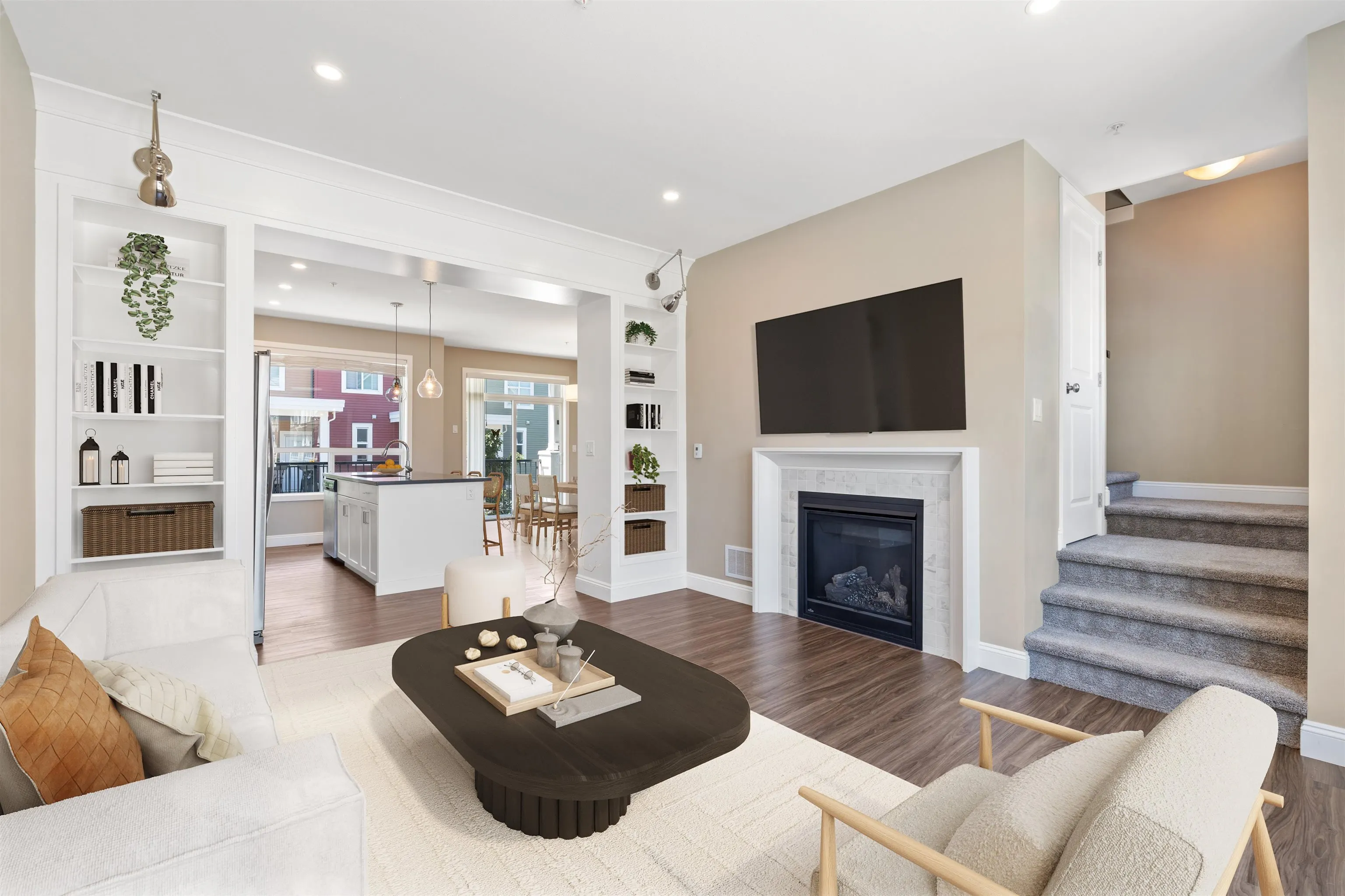 5571 Driftwood Street
