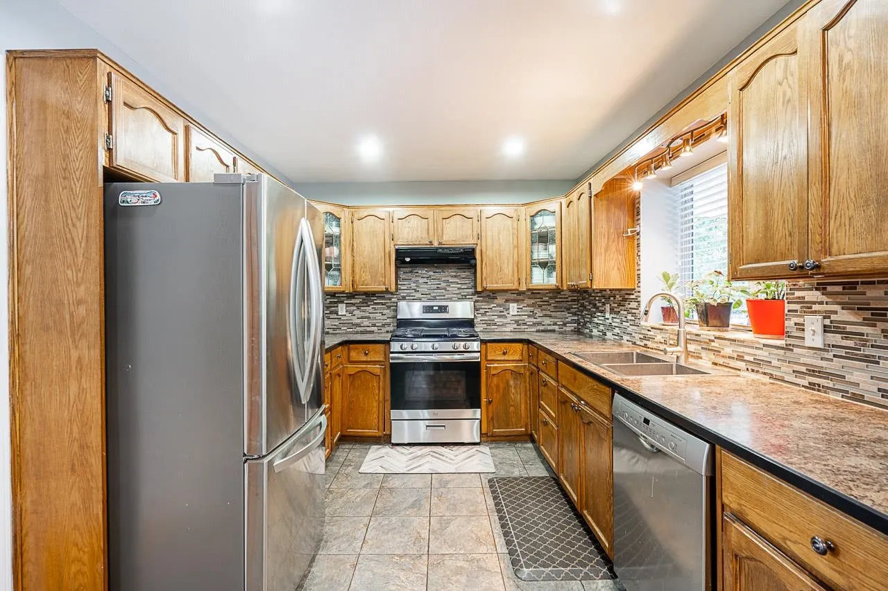 2989 Creekside Drive