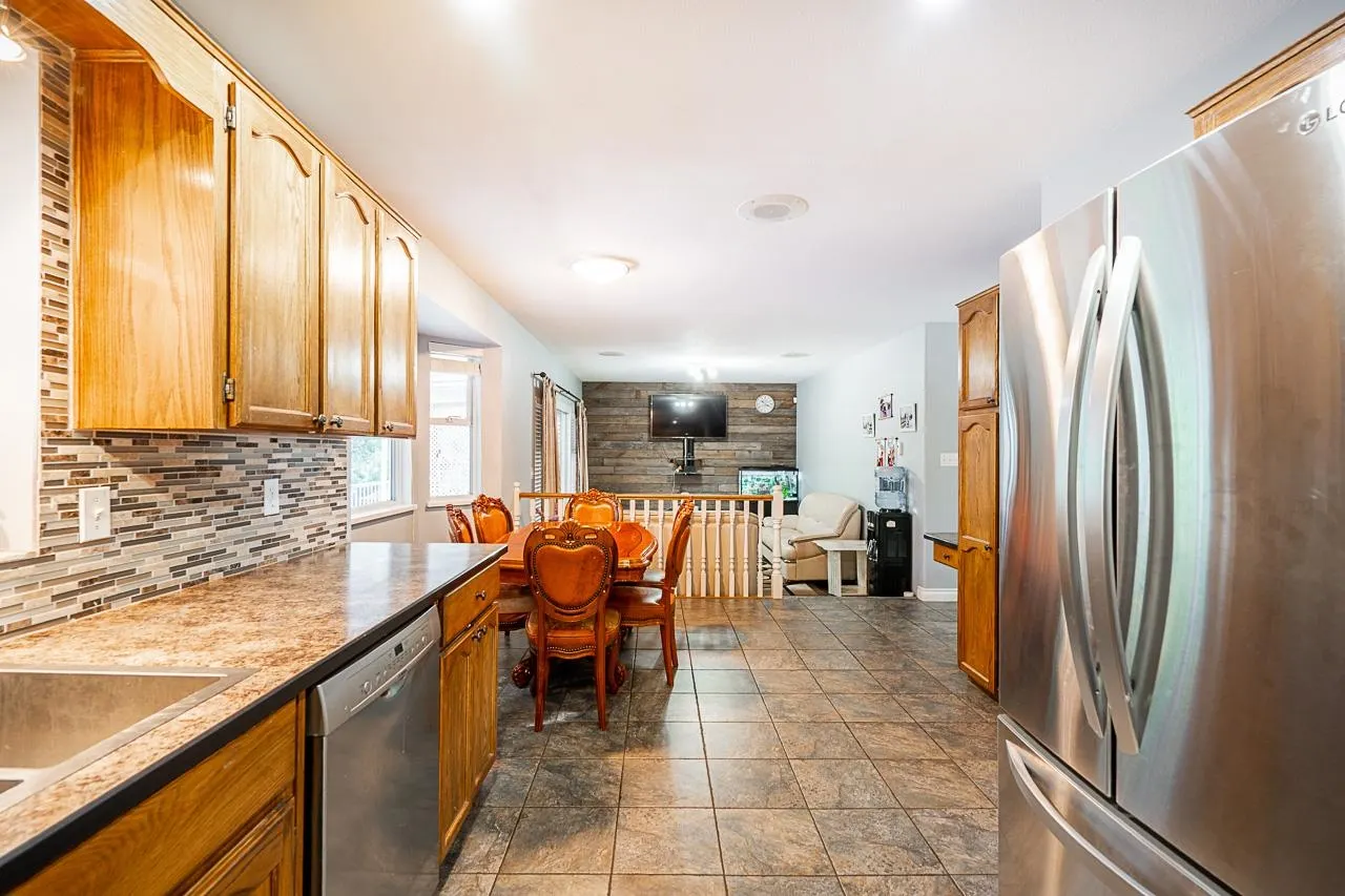 2989 Creekside Drive