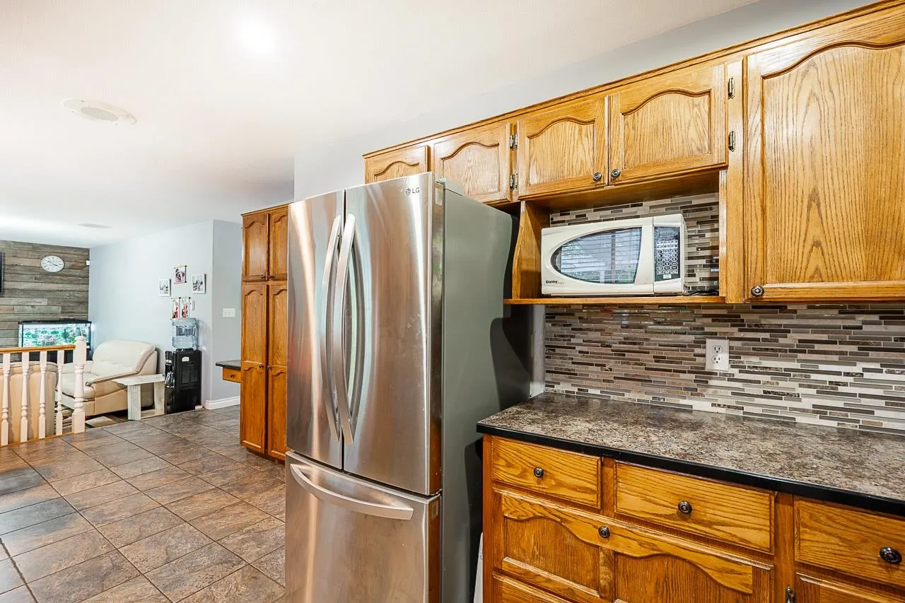 2989 Creekside Drive