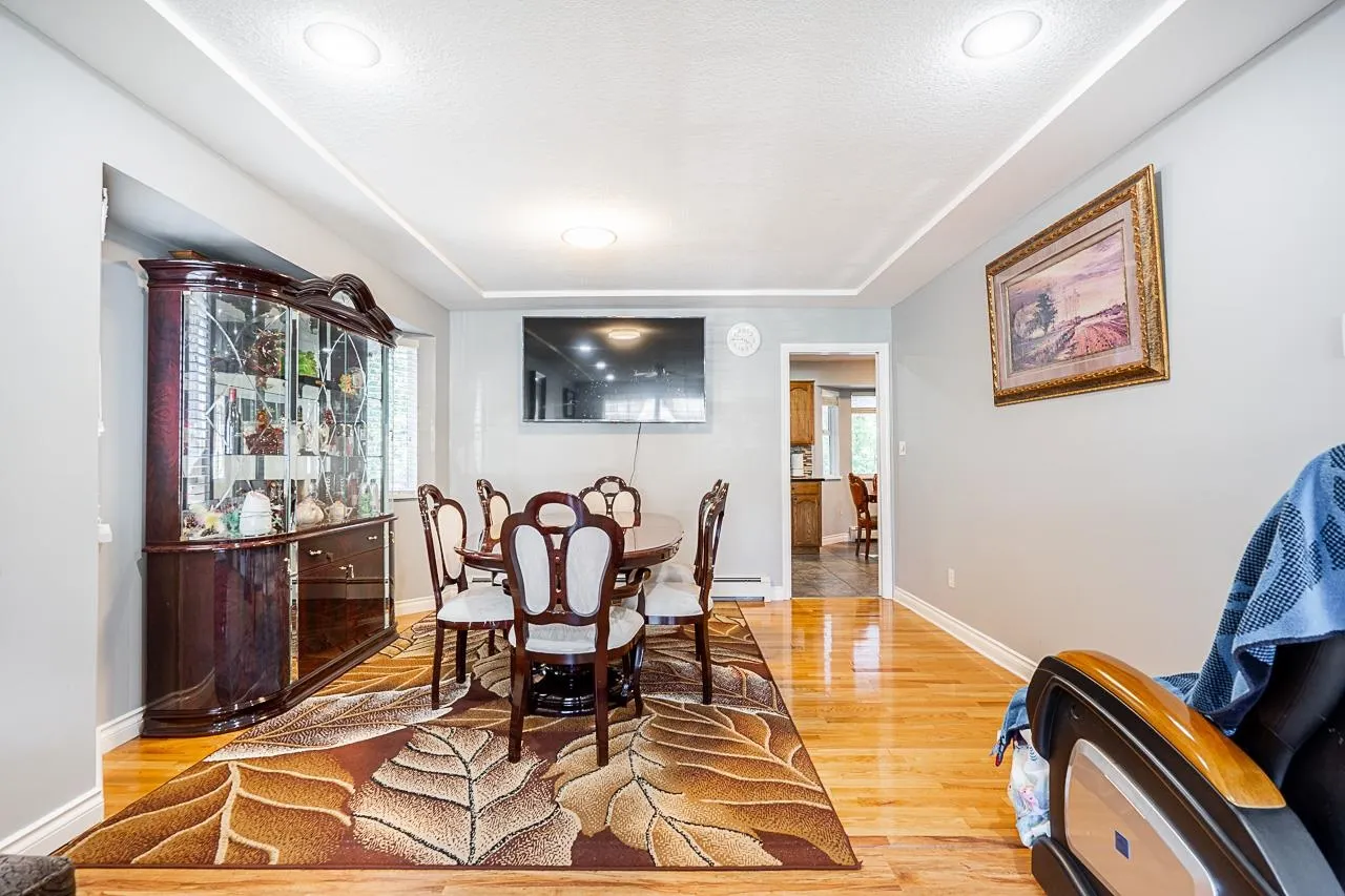 2989 Creekside Drive