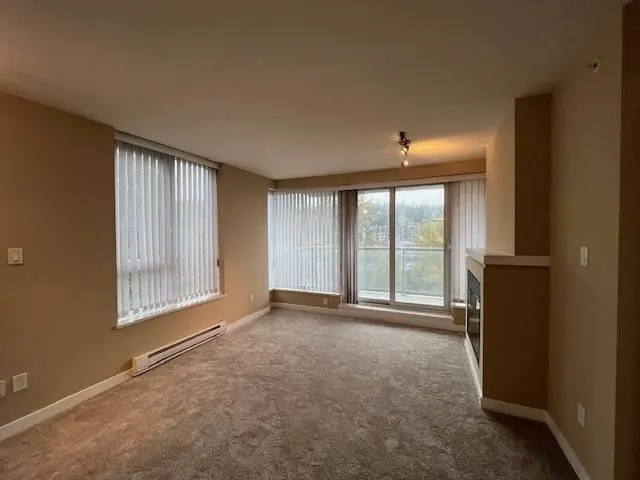 1001 651 Nootka Way