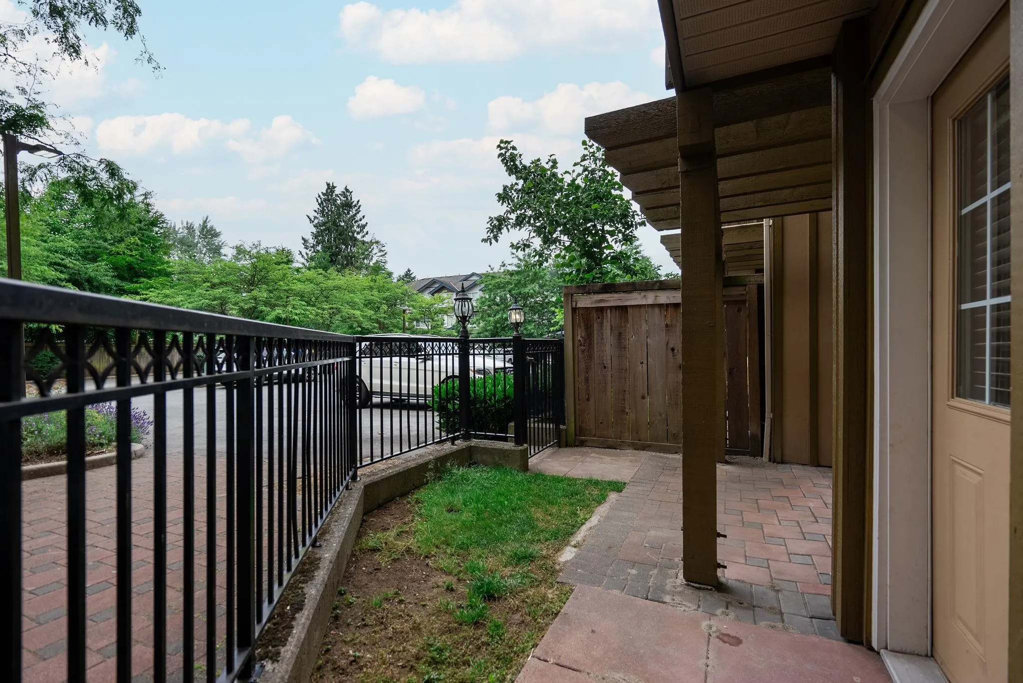 113 10289 133 Street