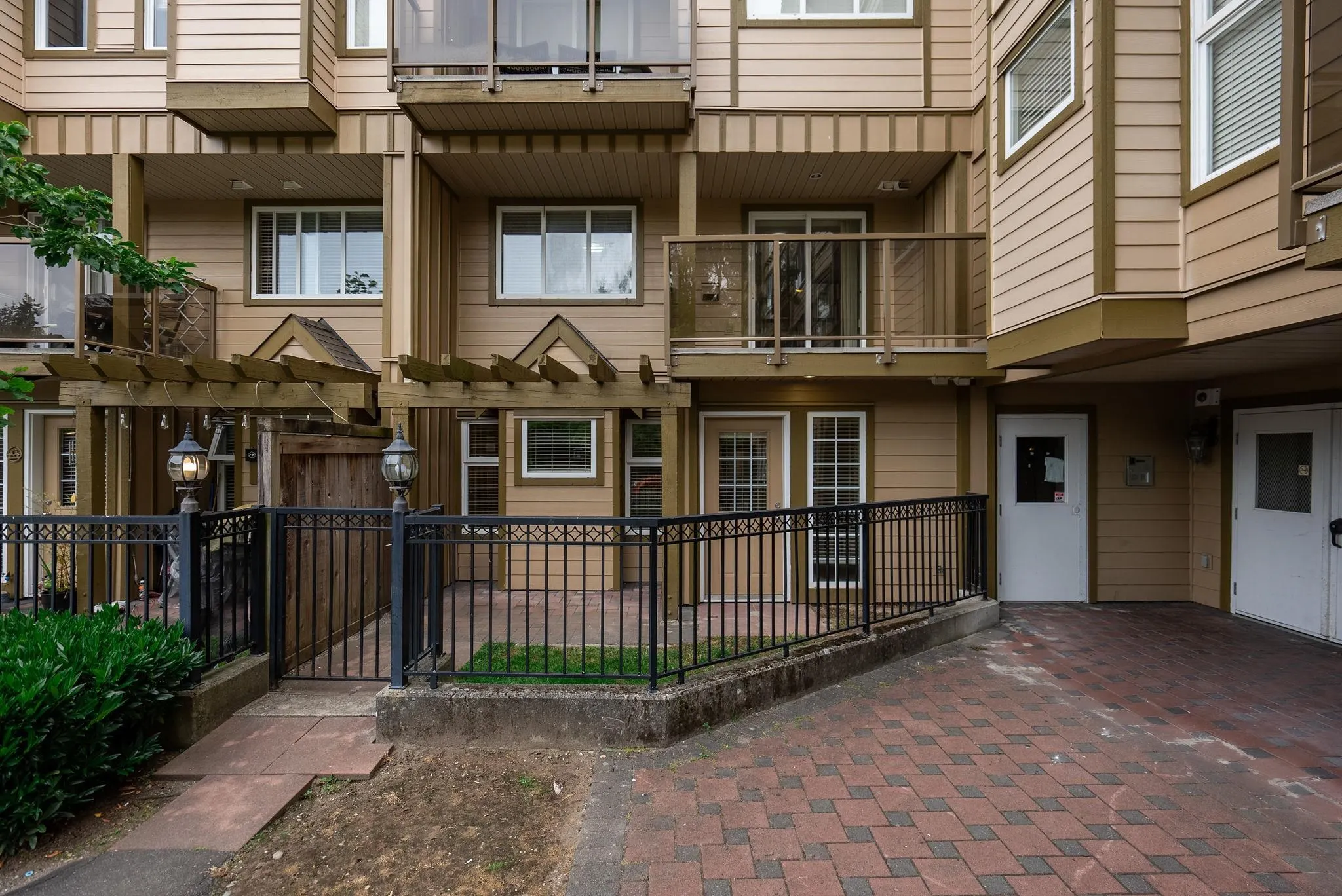 113 10289 133 Street