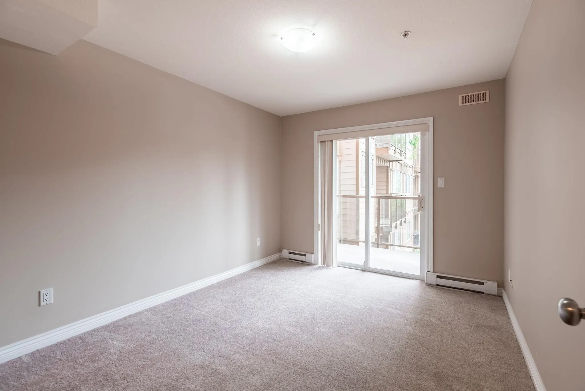 113 10289 133 Street