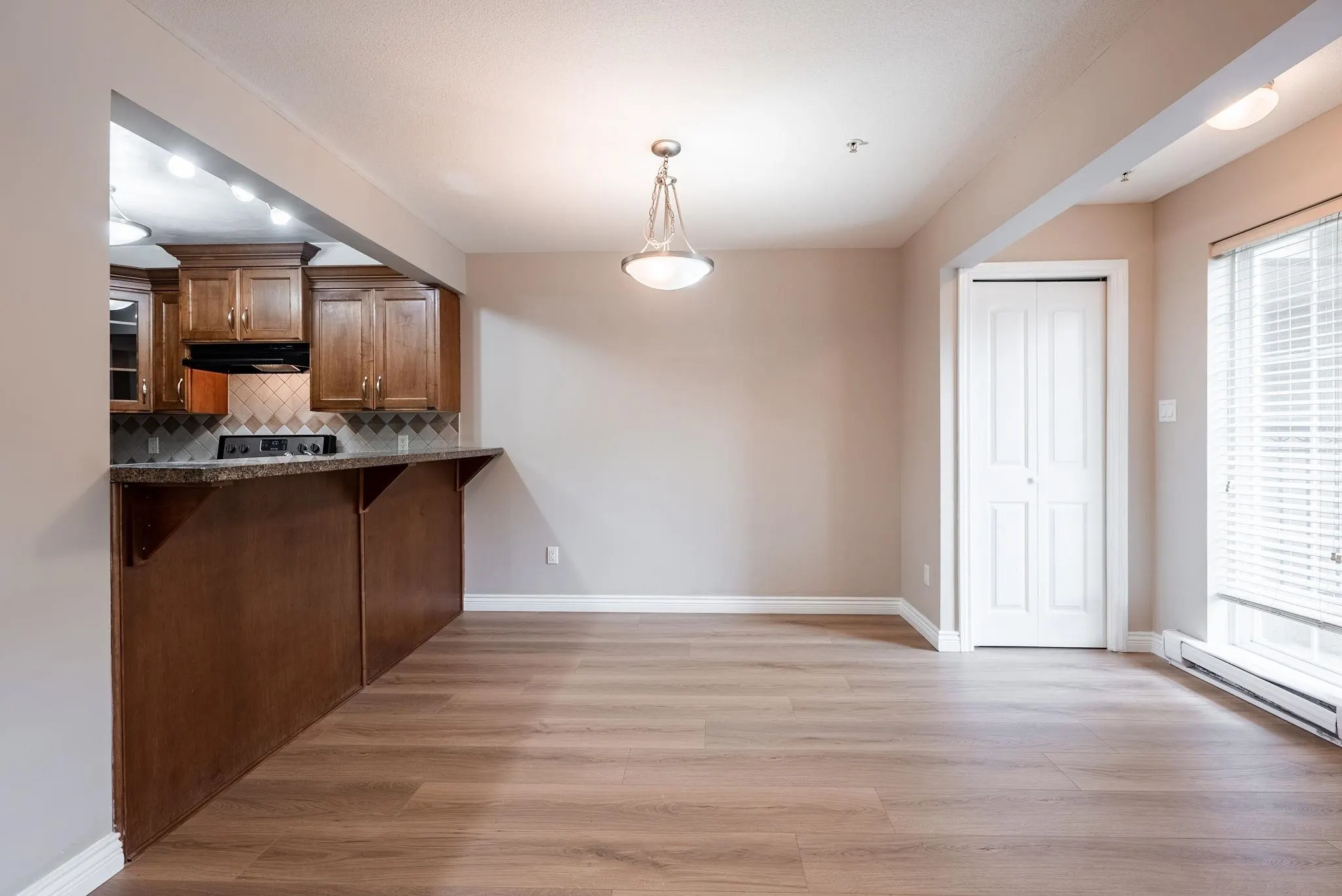 113 10289 133 Street