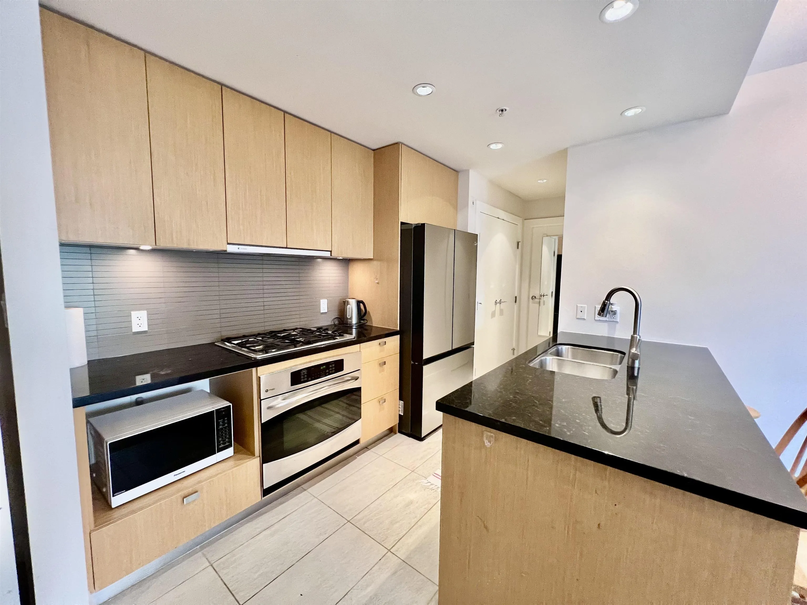 201 6080 Iona Drive