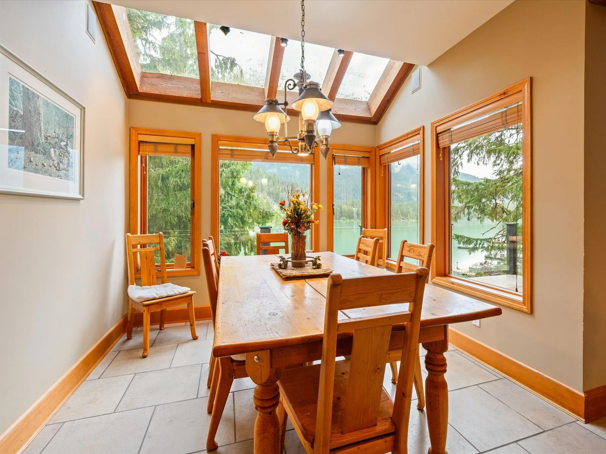 9297 Lakeshore Drive