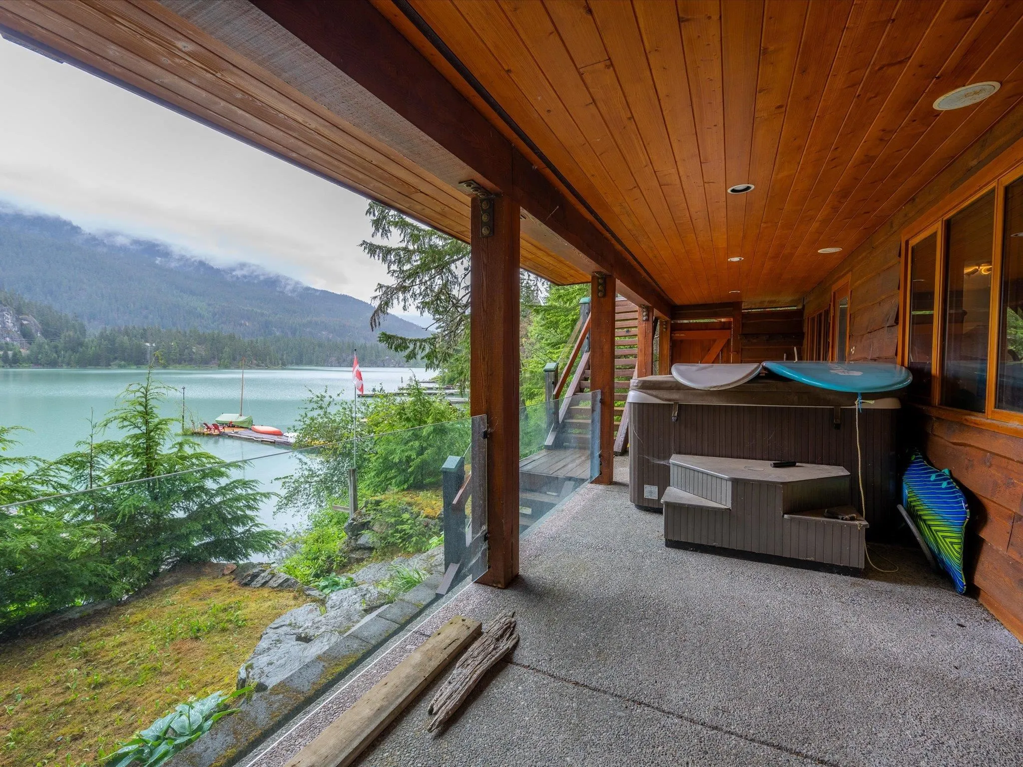 9297 Lakeshore Drive
