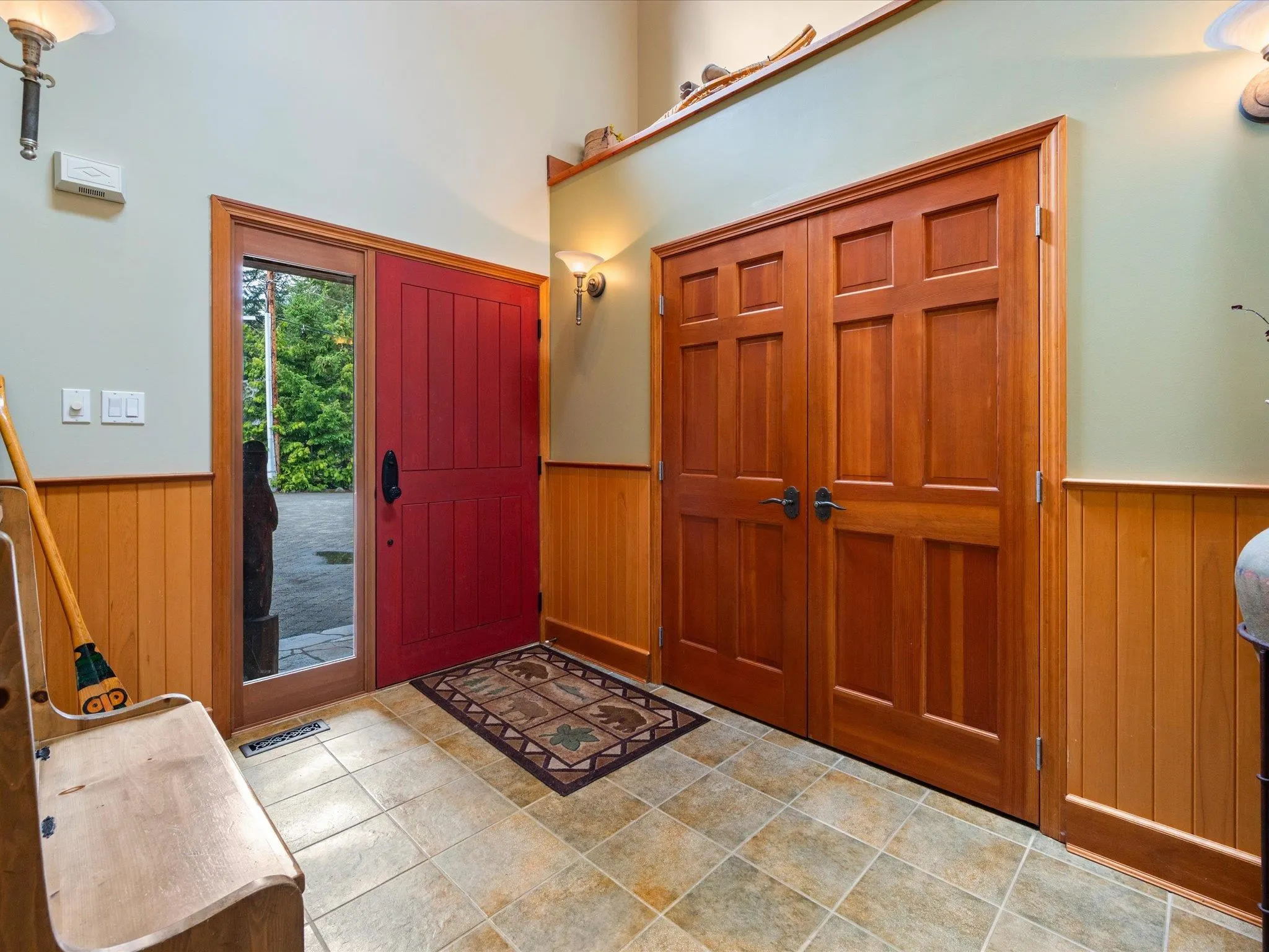 9297 Lakeshore Drive