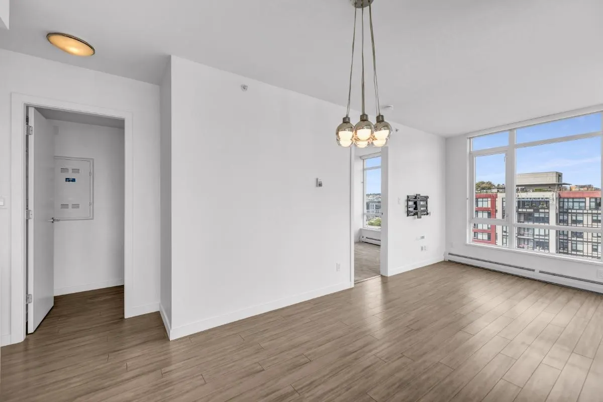 1502 1775 Quebec Street