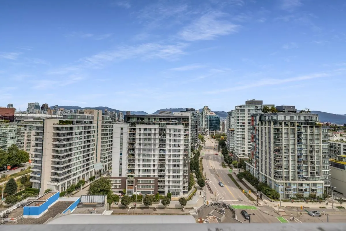 1502 1775 Quebec Street