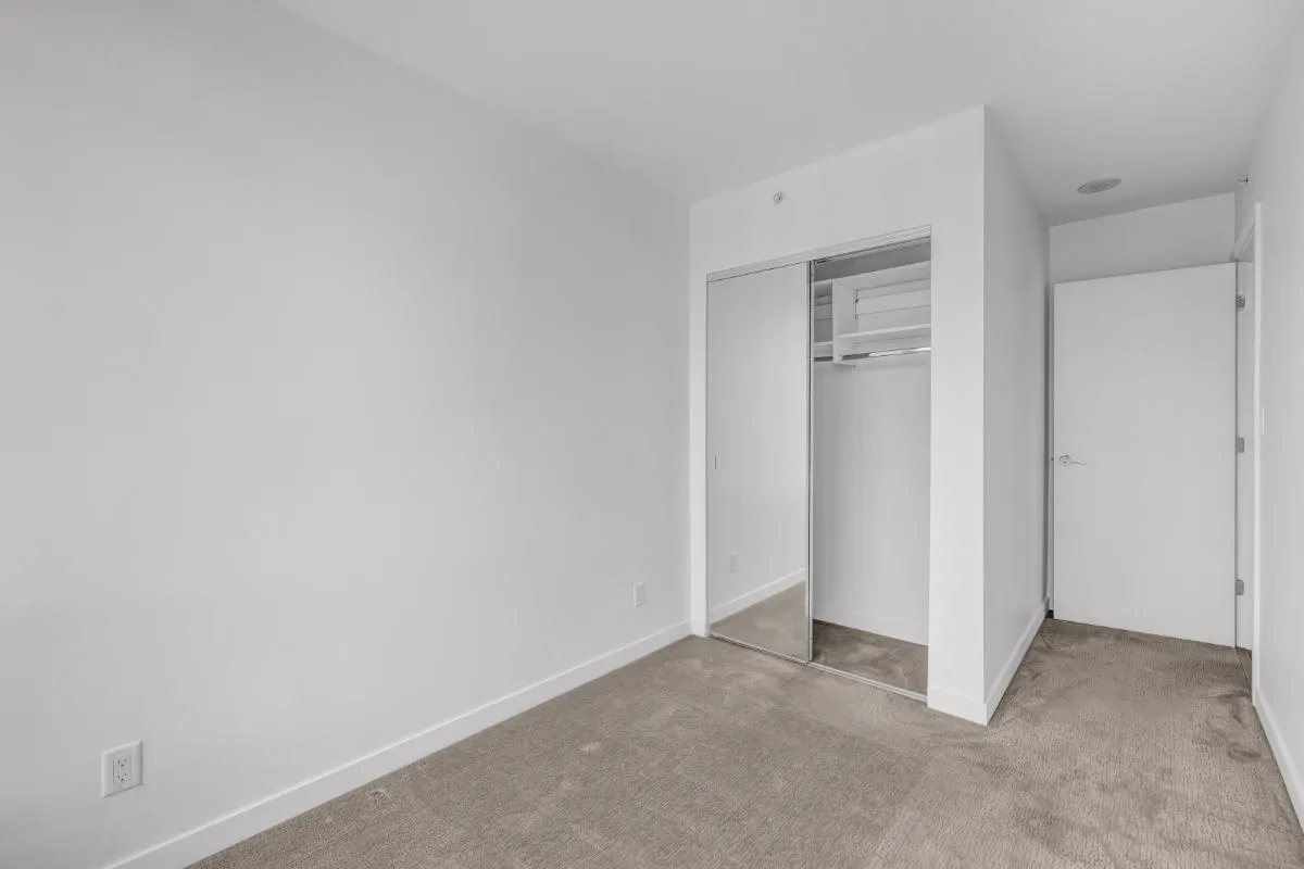 1502 1775 Quebec Street