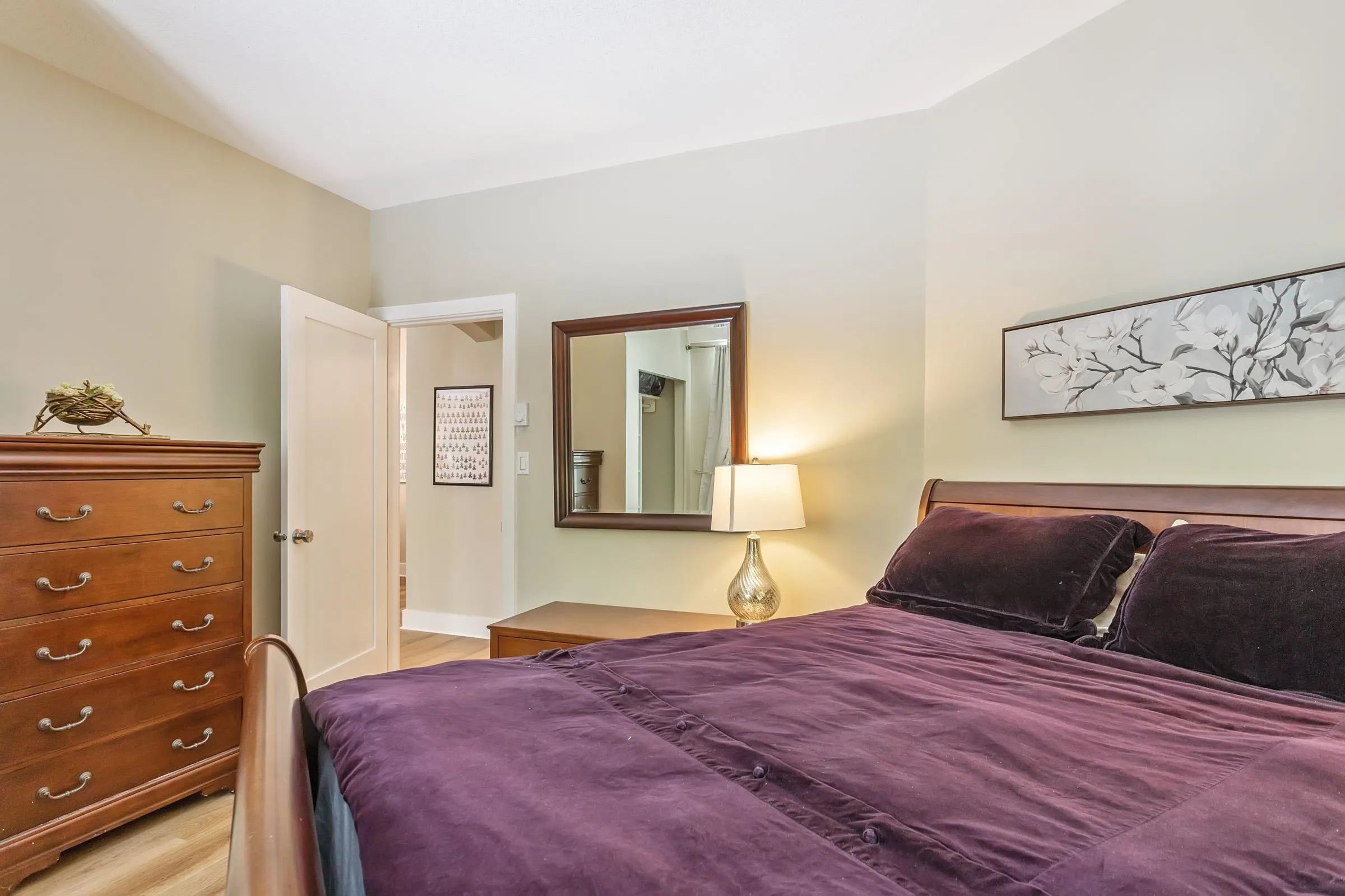 130 5835 Hampton Place