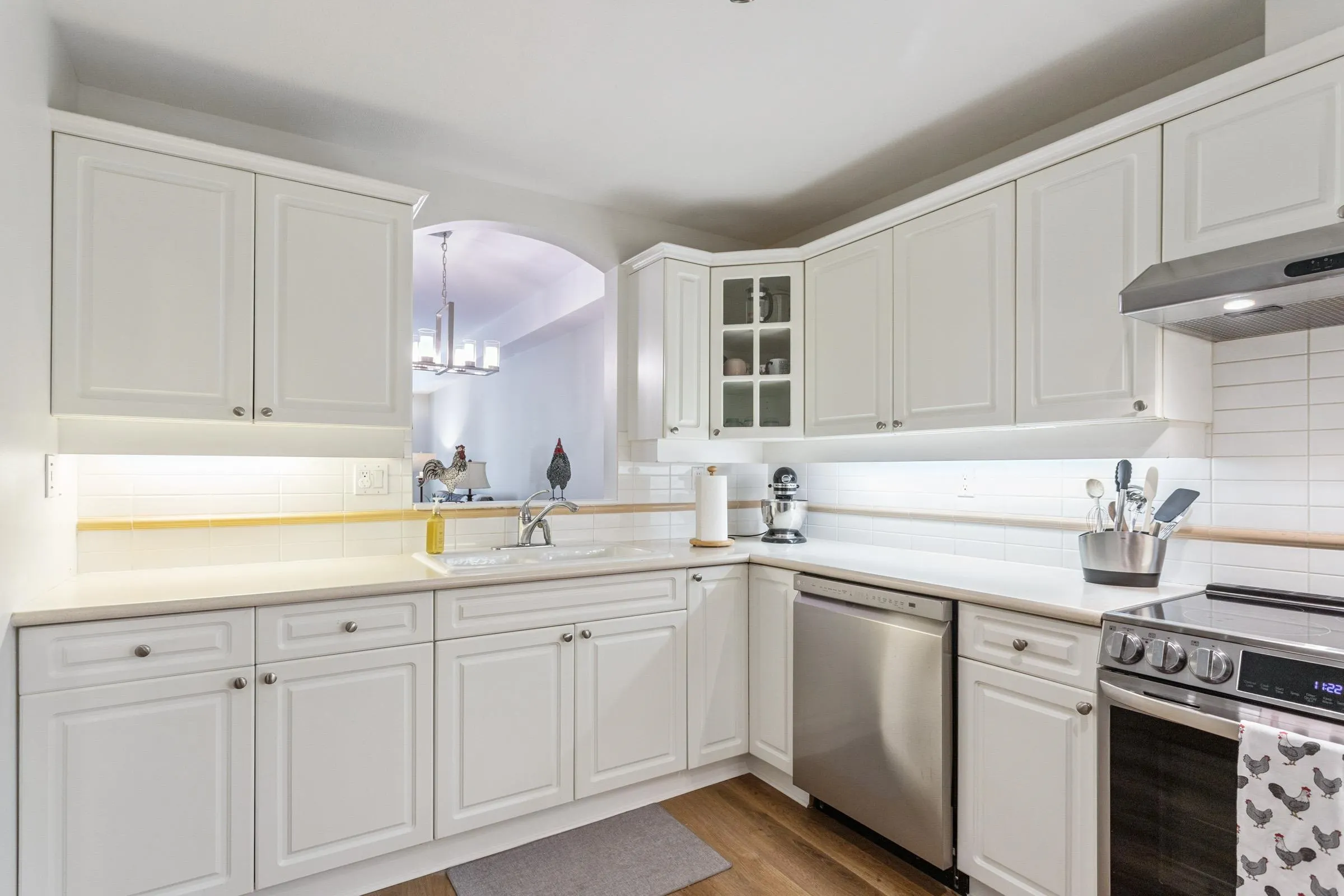 130 5835 Hampton Place