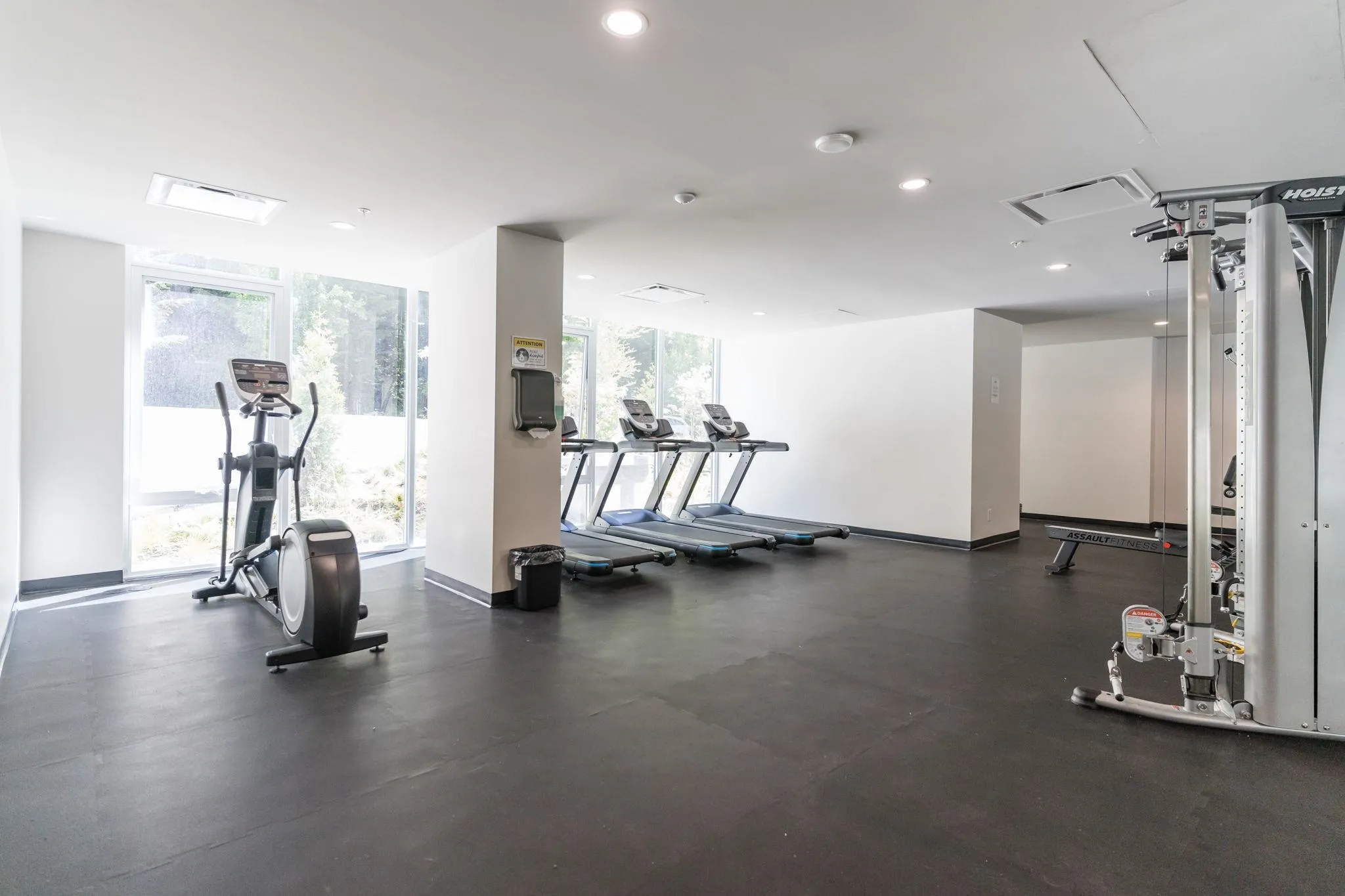 1604 5629 Birney Avenue