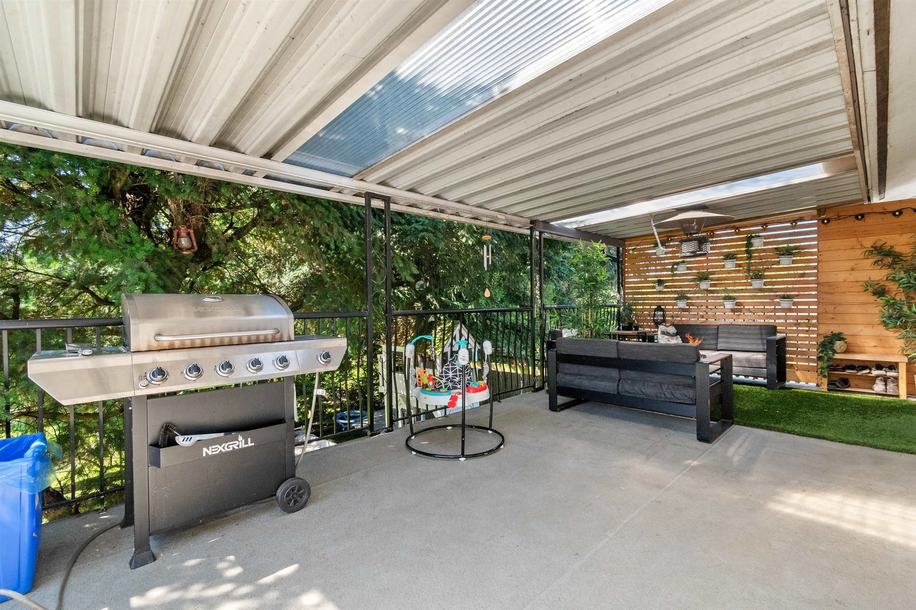 46014 Lake Drive