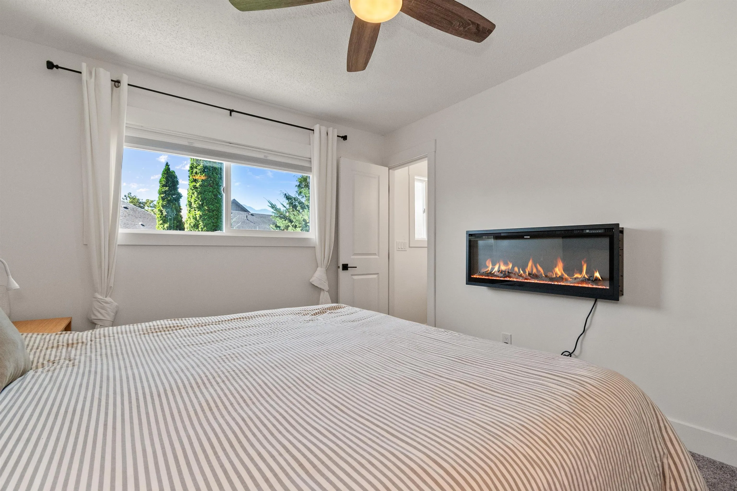 46014 Lake Drive